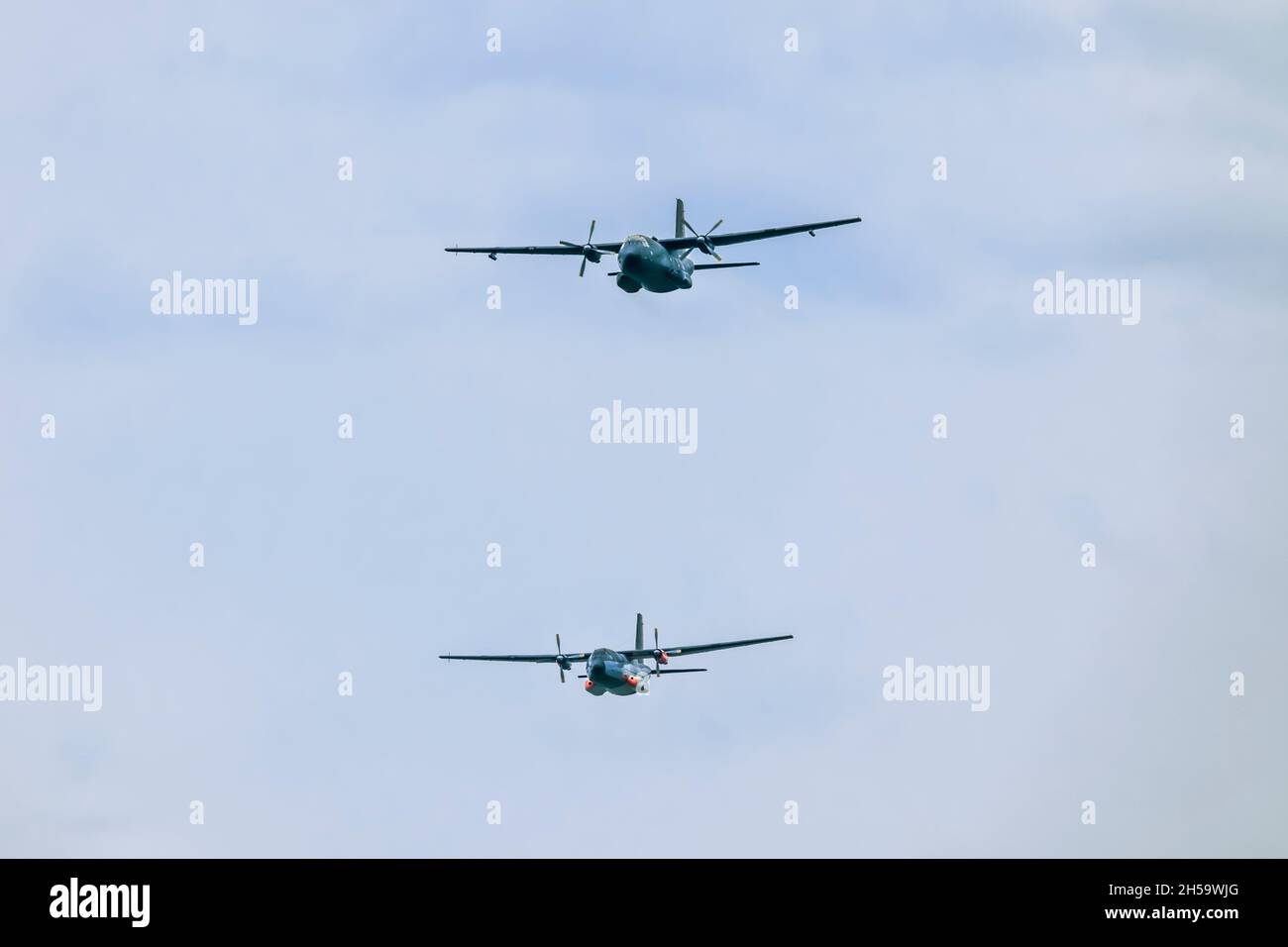 Transall C-160 Transportflugzeuge der Bundeswehr über Schleswig-Holstein, Germania Foto Stock
