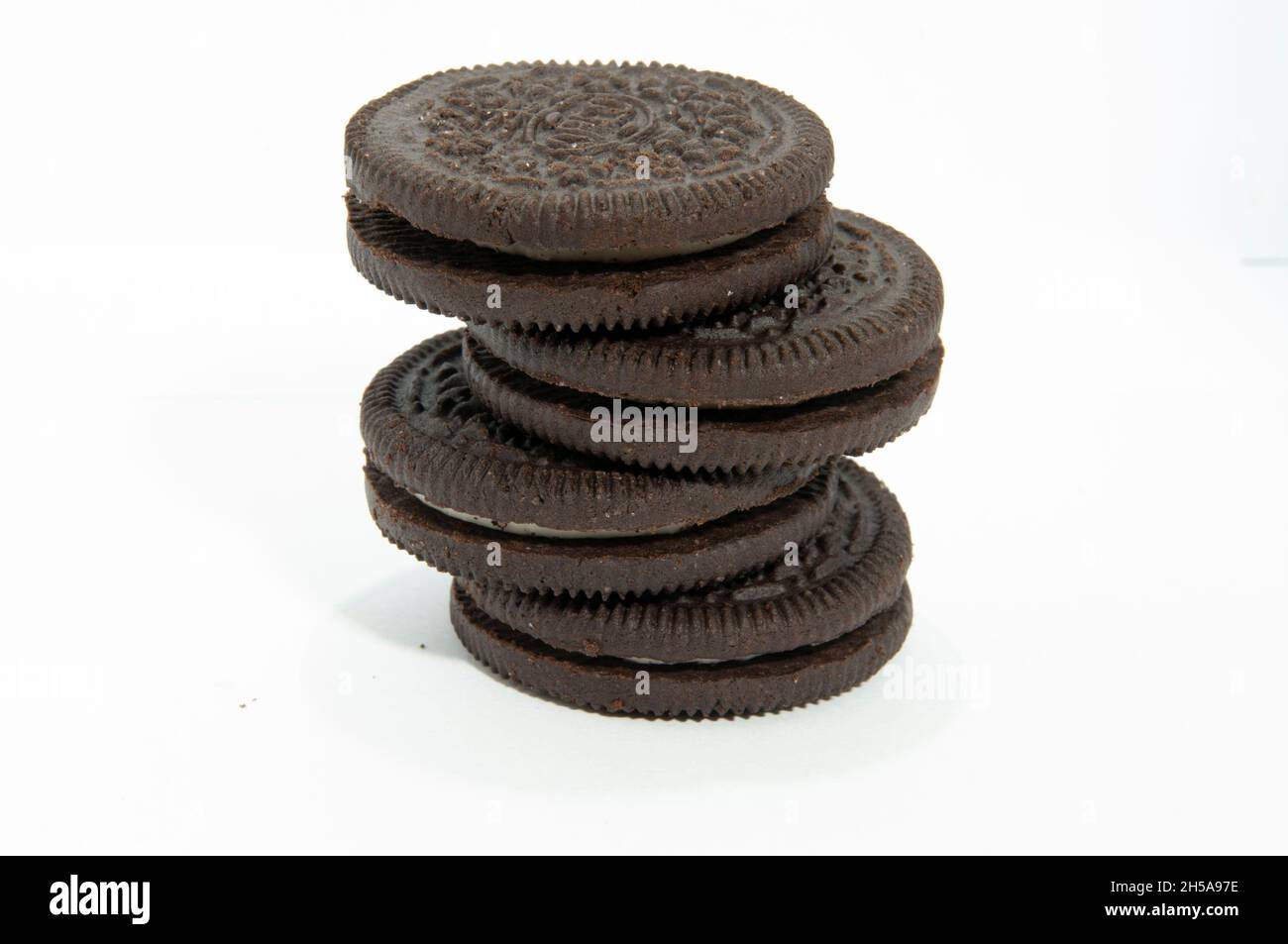 Oreos impilato Foto Stock