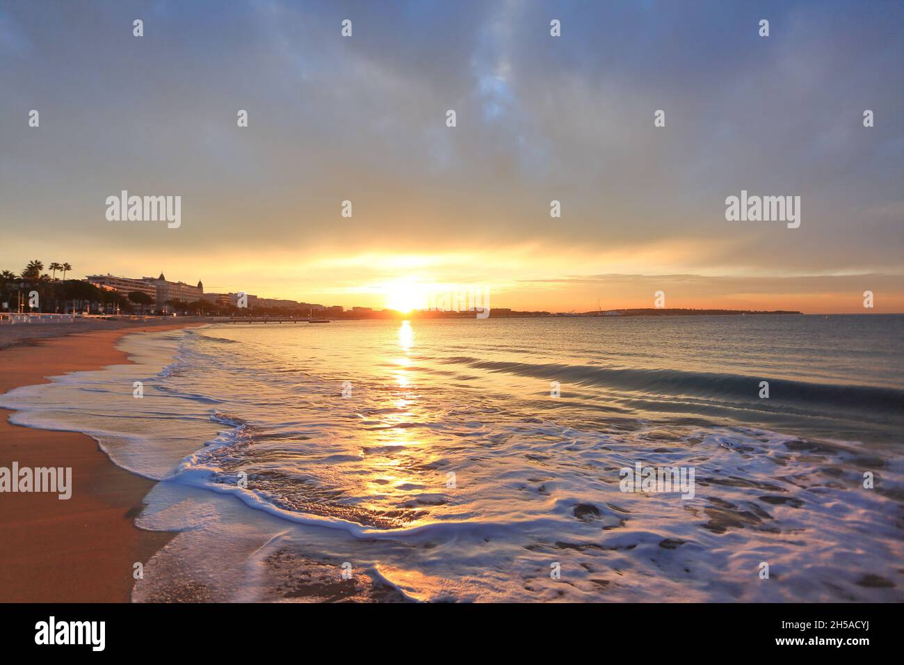 Cannes, plage, Alpes-Maritimes, 06, cote d'azur Foto Stock