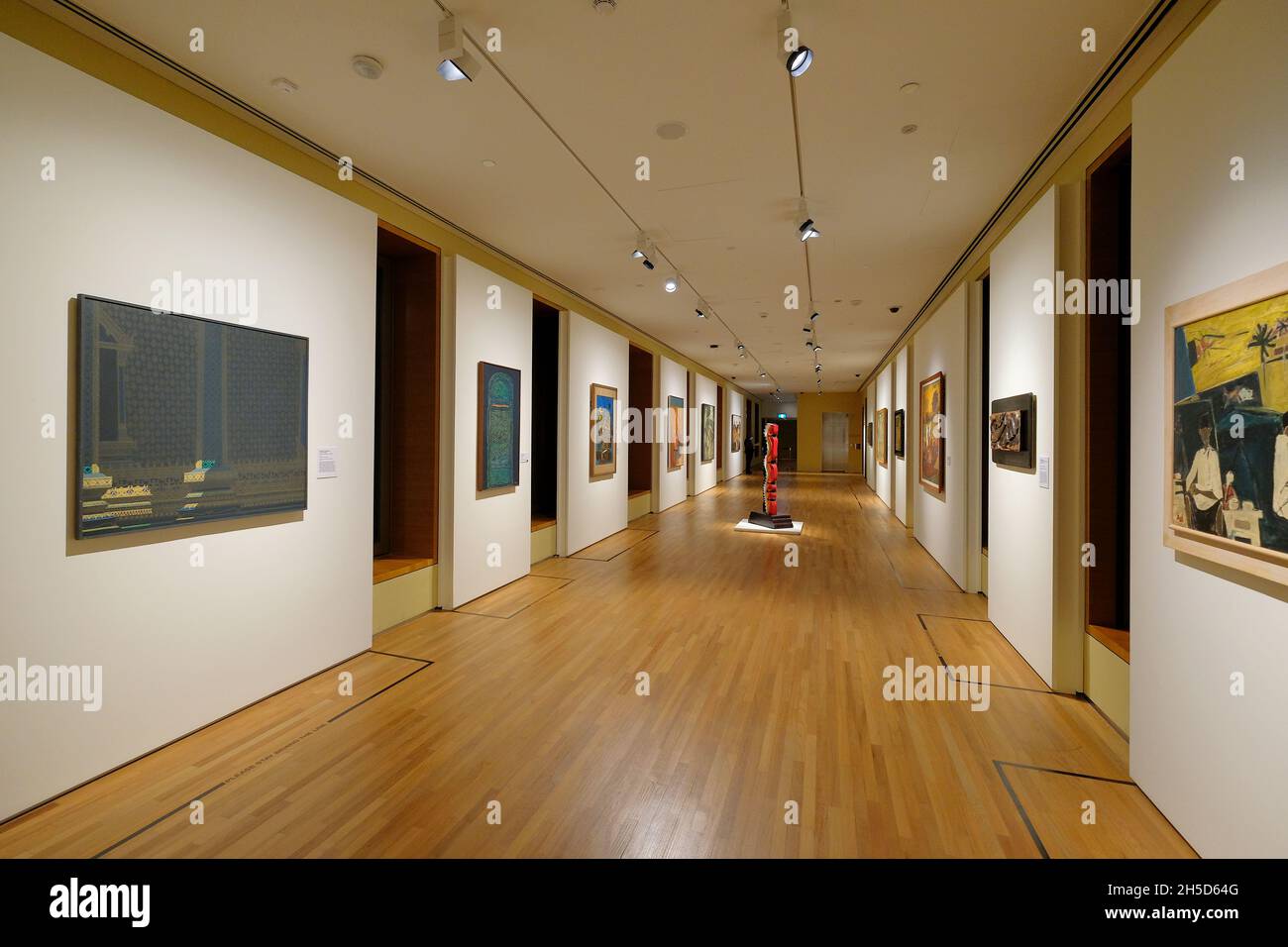 La National Gallery Singapore ospita attualmente la più grande collezione al mondo di arte moderna del sud-est asiatico in mostra presso l'ex Corte Suprema Foto Stock
