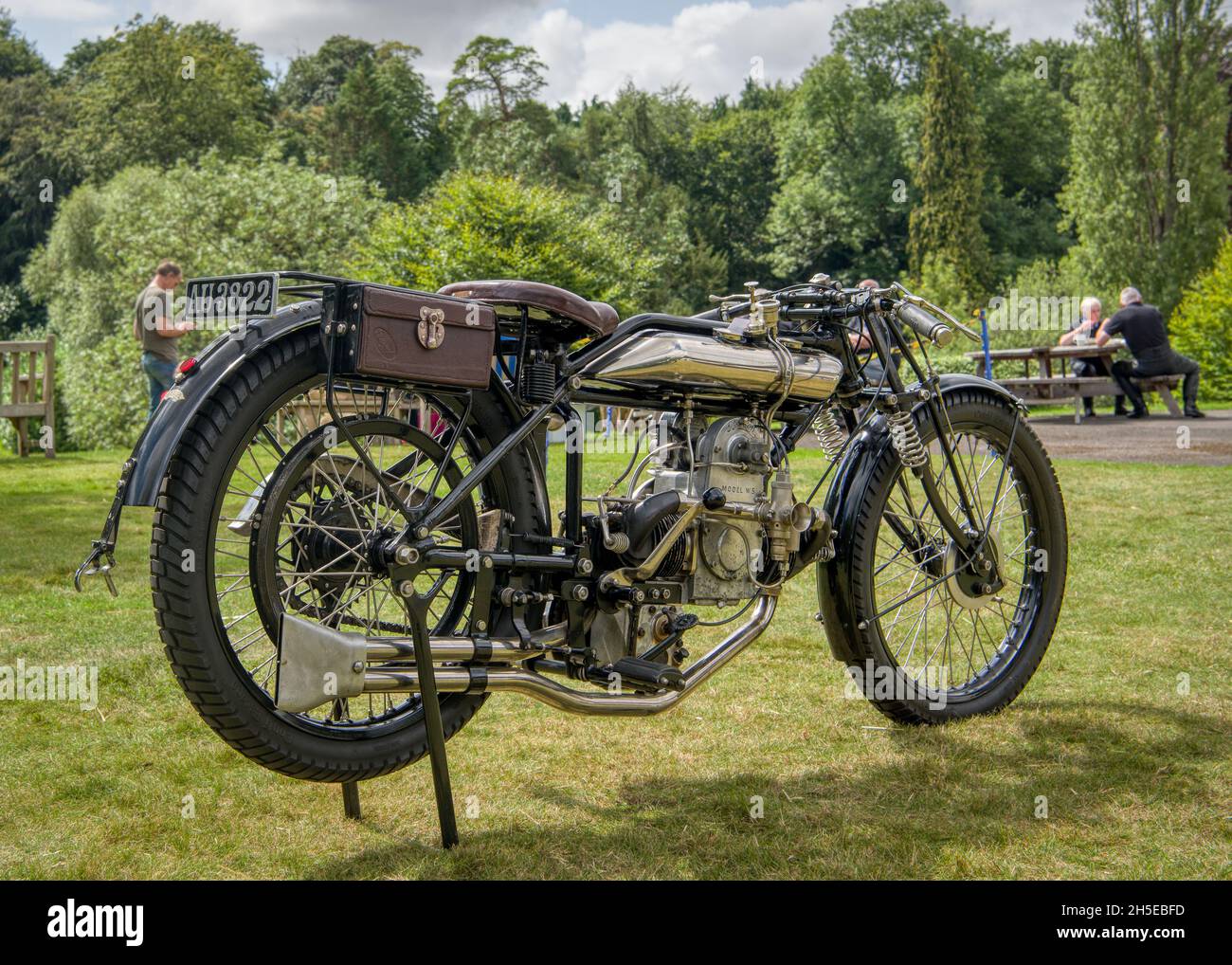 Oxfordshire, Regno Unito - 15 agosto 2021: Una foto di un W.E. 1922 Brough Model WS OHV moto preso al Brough Superior club annuale rall Foto Stock