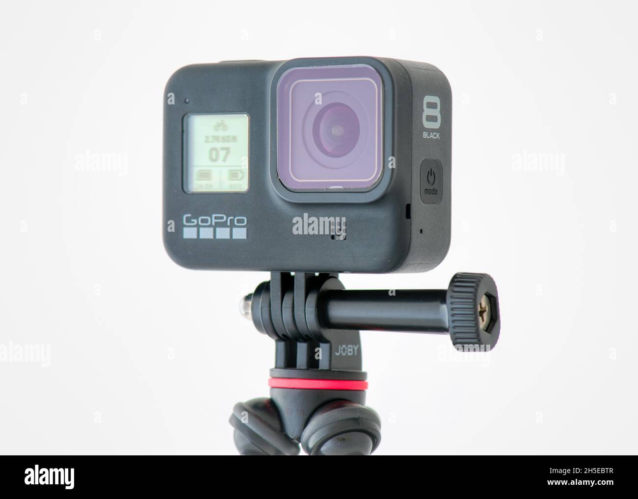 Chester, Regno Unito - 31 Gennaio 2021 : Una videocamera GoPro Hero 8 Black montata su un treppiede Gorillapod di Jobe Foto Stock