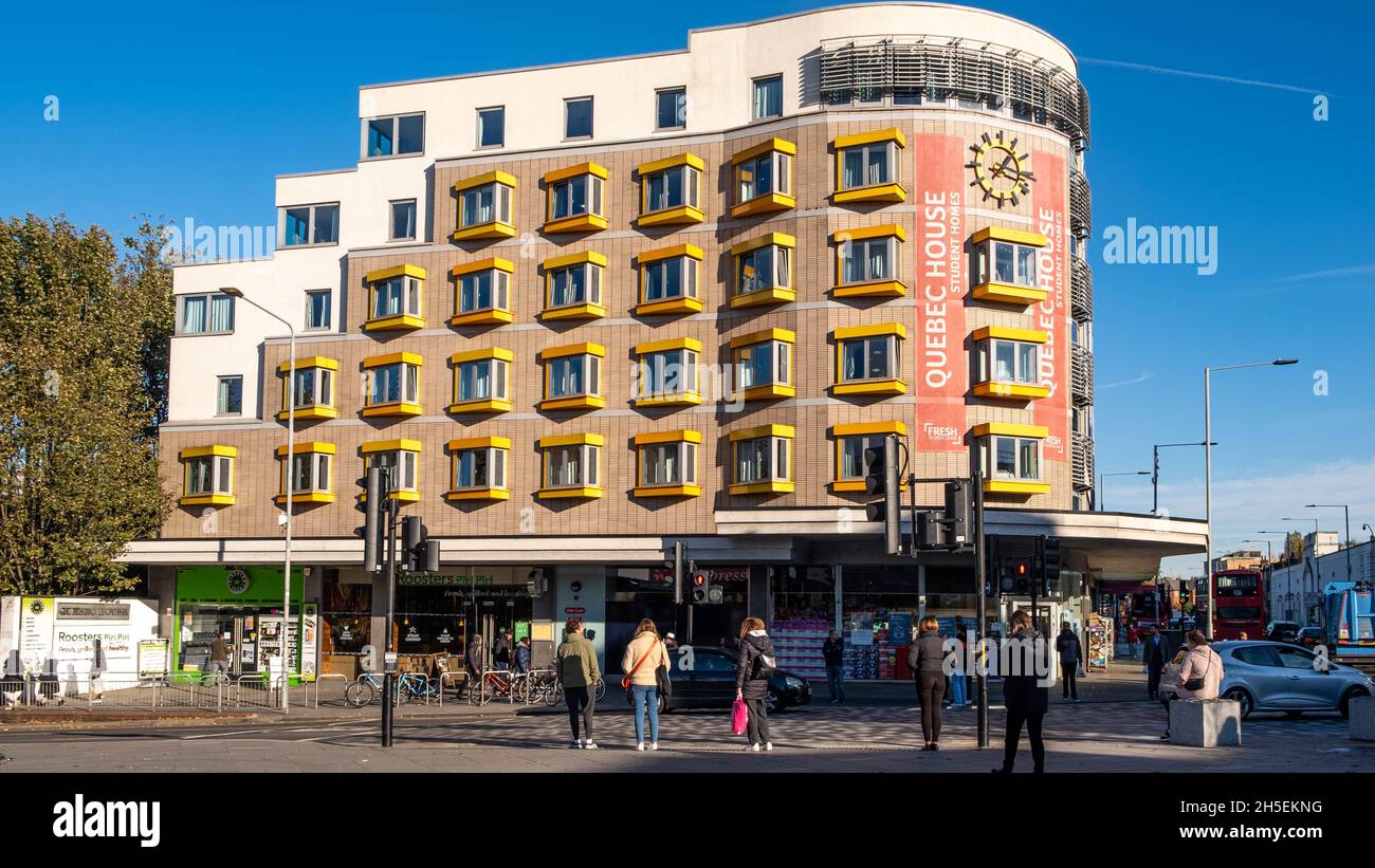 Kingston upon Thames Londra Inghilterra UK 5 novembre 2021, Quebec House Student Residential Accommodation Building in Kingston Town Center for University Foto Stock