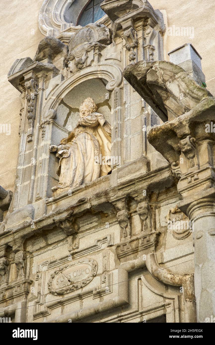 Nuestra Senora del Carmen e la chiesa vescovile di San Luis. Madrid, Spagna. Foto Stock