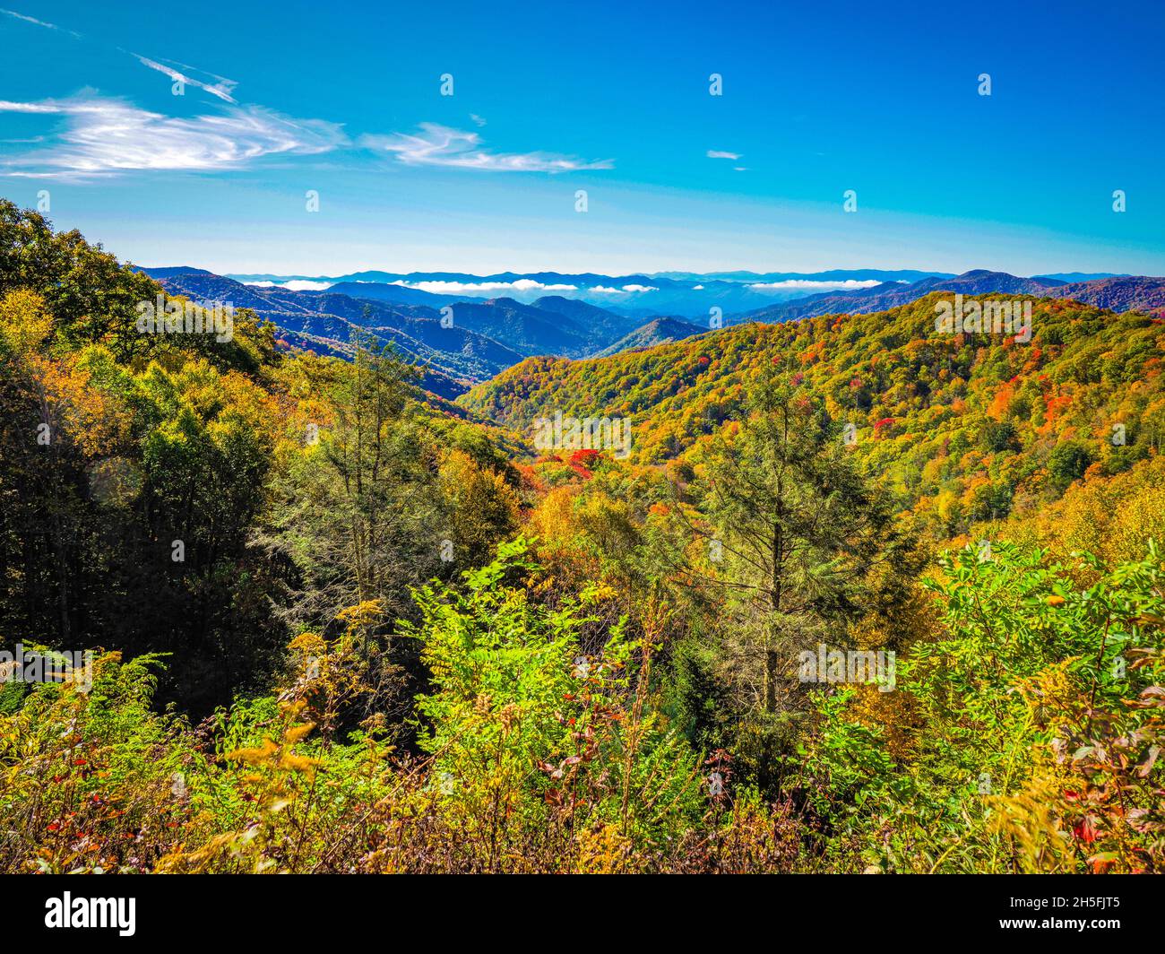 Nuvole nella valle da Gap Road ritrovata nel Parco Nazionale delle Great Smoky Mountains nel North Carolina Foto Stock