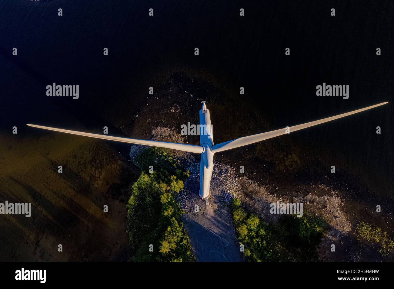 Windräder aus der Luft | Luftbilder von Windrädern in Finnland | turbina eolica dall'alto Foto Stock