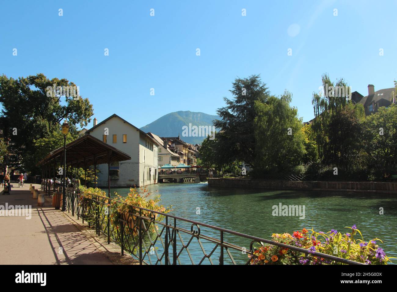 La città vecchia di Annecy, alpi, Francia. Vista sul canale Foto Stock