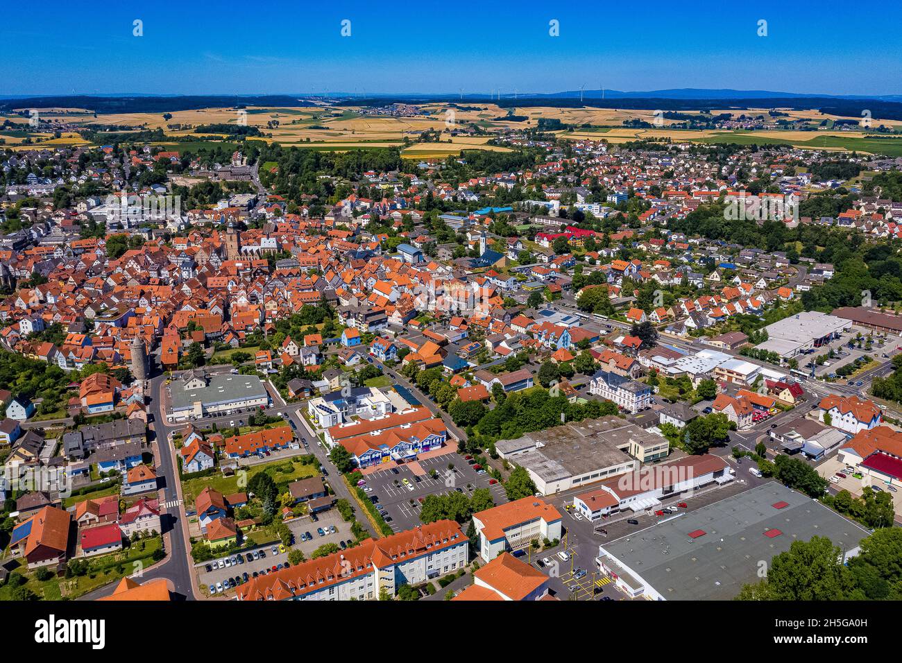 Die Stadt Alsfeld in Hessen aus der Luft - Luftbilder von Alsfeld | German Town Alsfeld in Hesse dall'alto Foto Stock