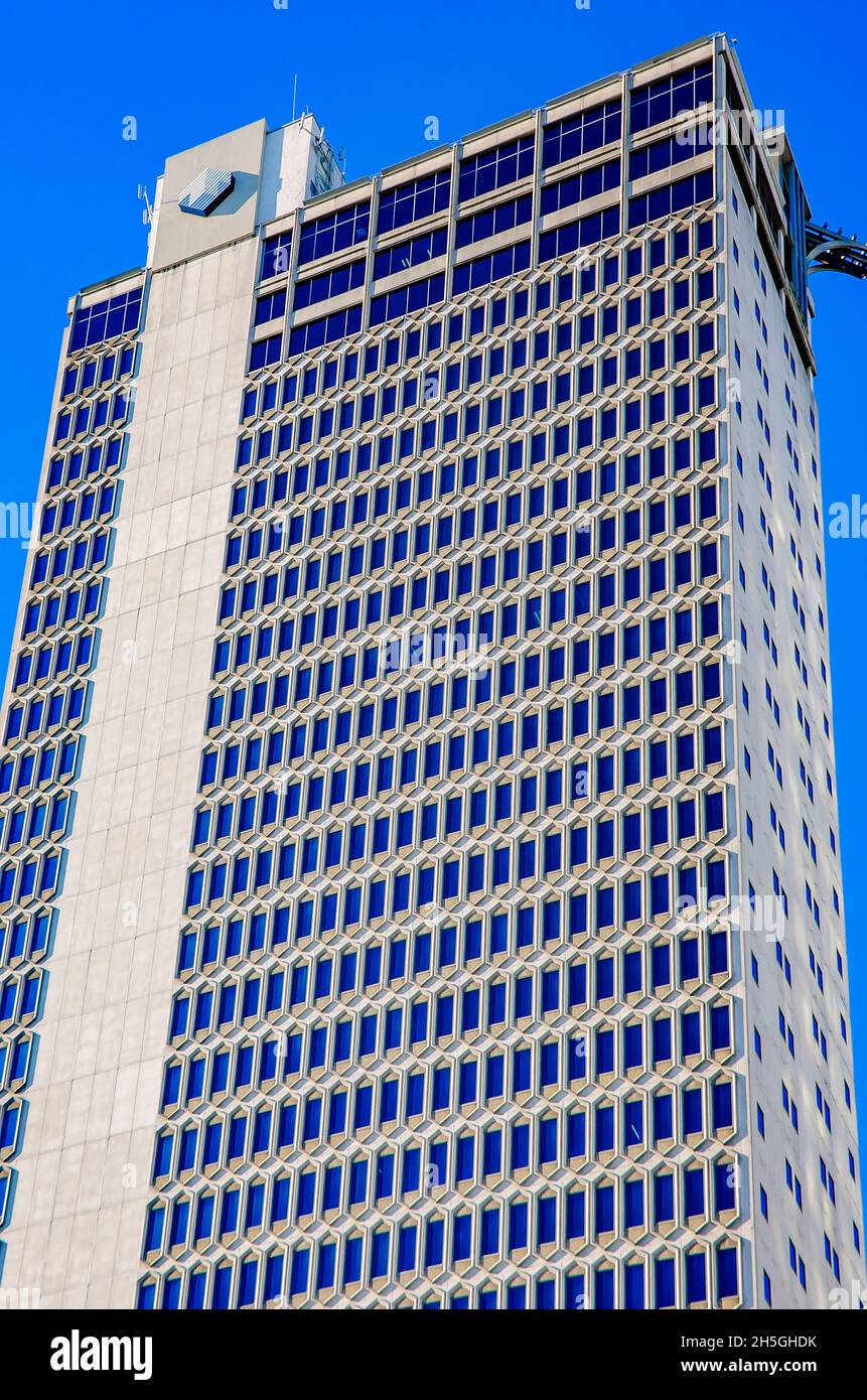Il RSA Trustmark Building, noto anche come AmSouth Bank Building, GM Building e RSA-BankTrust Building, è raffigurato a Mobile, Alabama. Foto Stock