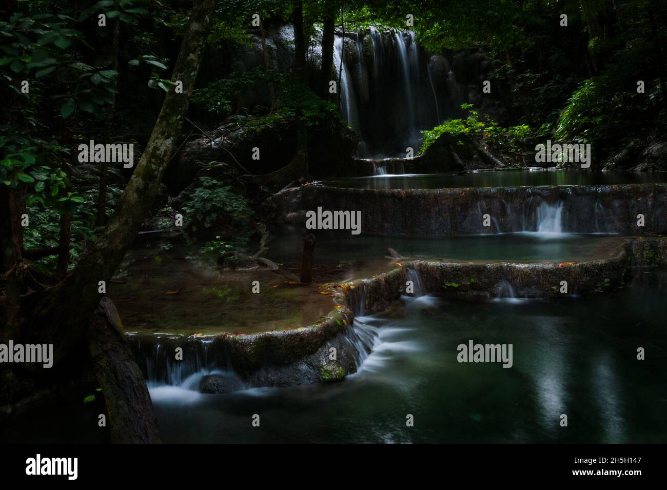 Cascata Mata jitu ,dusun oiramu, desa labuan aji, NTB provincia di Indonesia Foto Stock