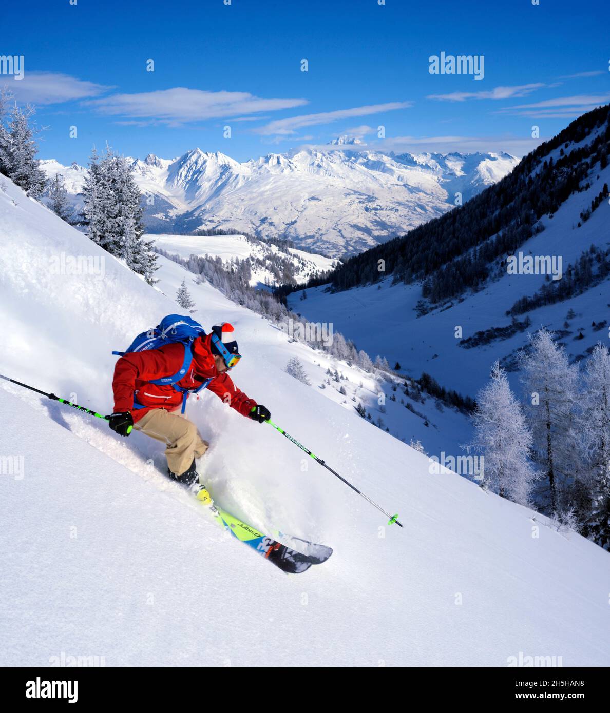 FRANCIA, LA PLAGNE, SAVOIA ( 73 ), PISTA OFF SULLE PENDICI DEL MONTE JOVET NELLE ALPI Foto Stock