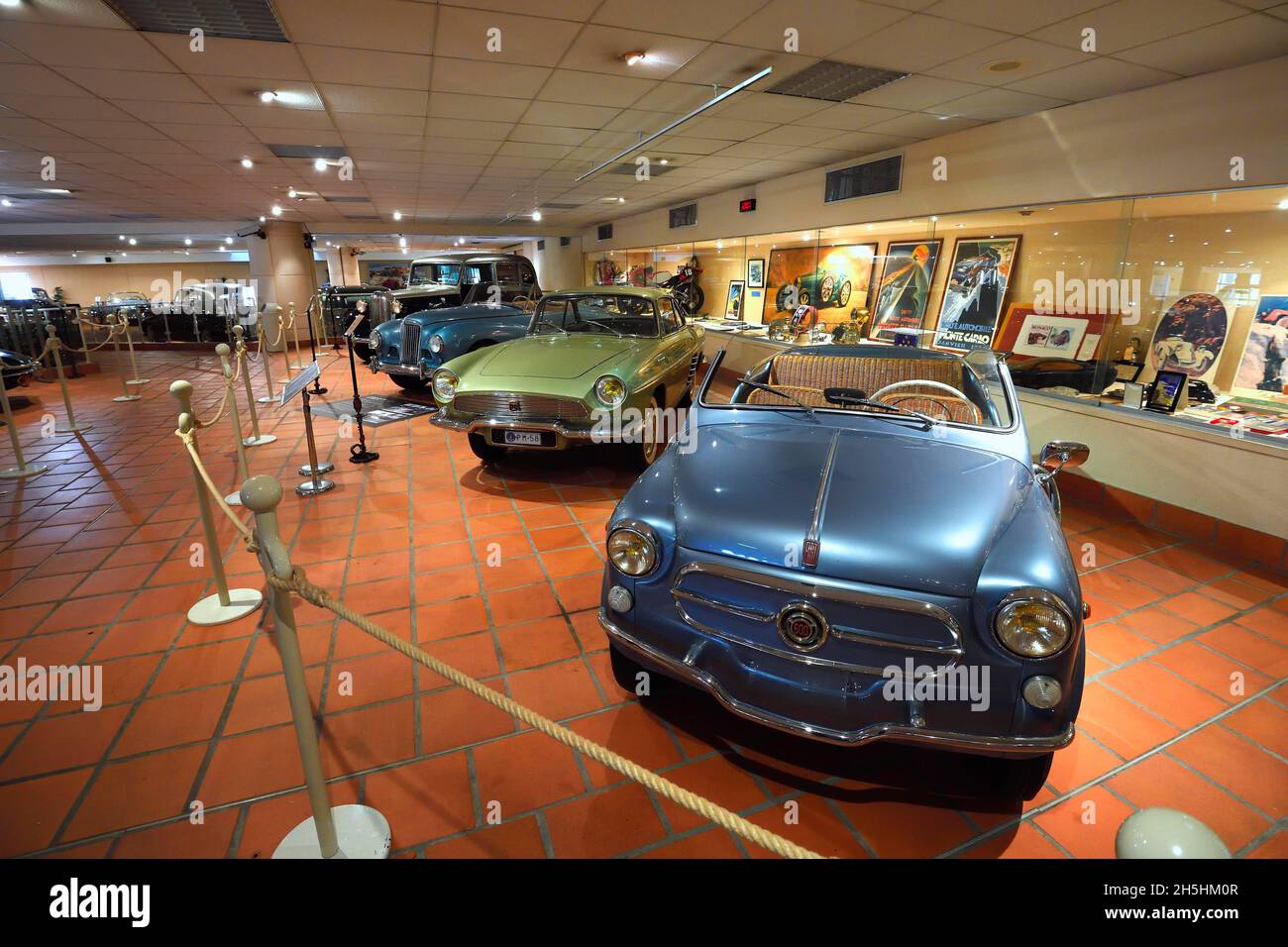 Sala espositiva, Collezione auto Prince Rainier III, Monaco, Monaco Ville, Monaco Foto Stock