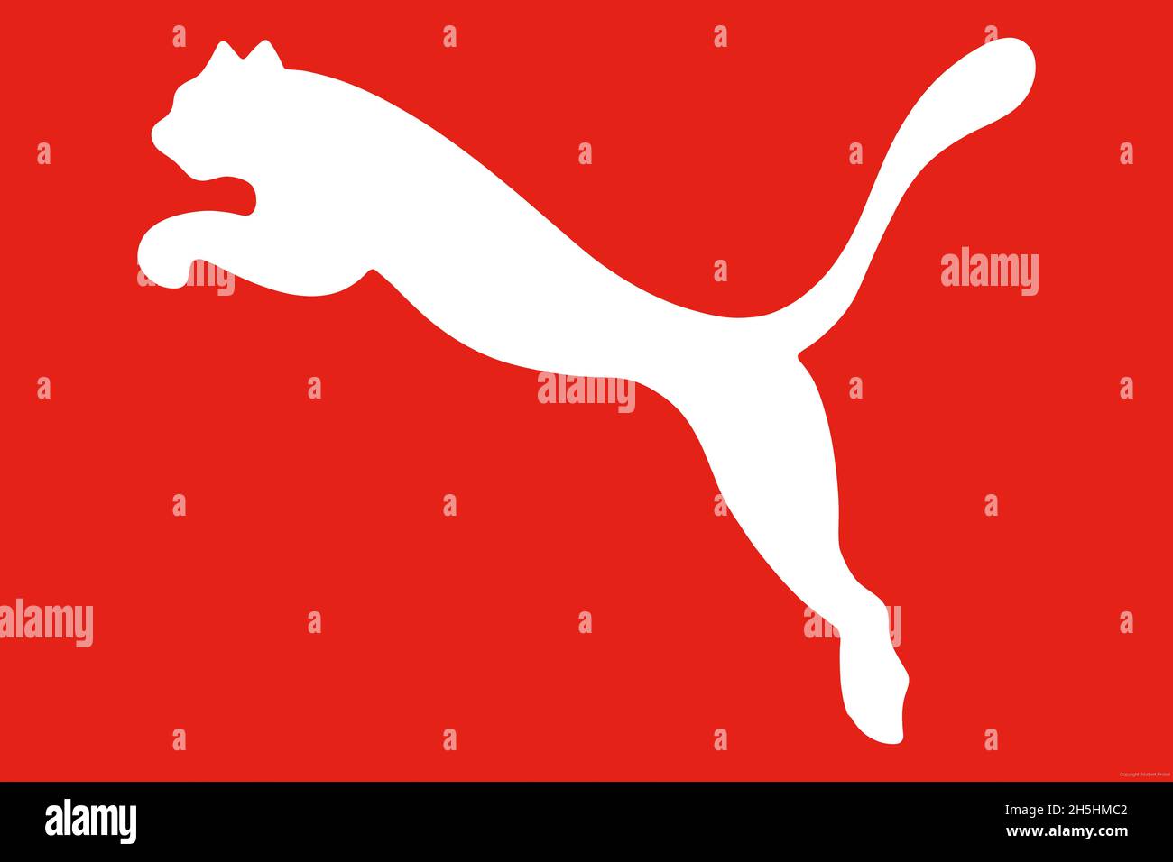 Cougar AG, logo aziendale, marchio, marchio, rosso, Bianco, Herzogenaurach, Franconia media, Franconia, Baviera, Germania Foto Stock