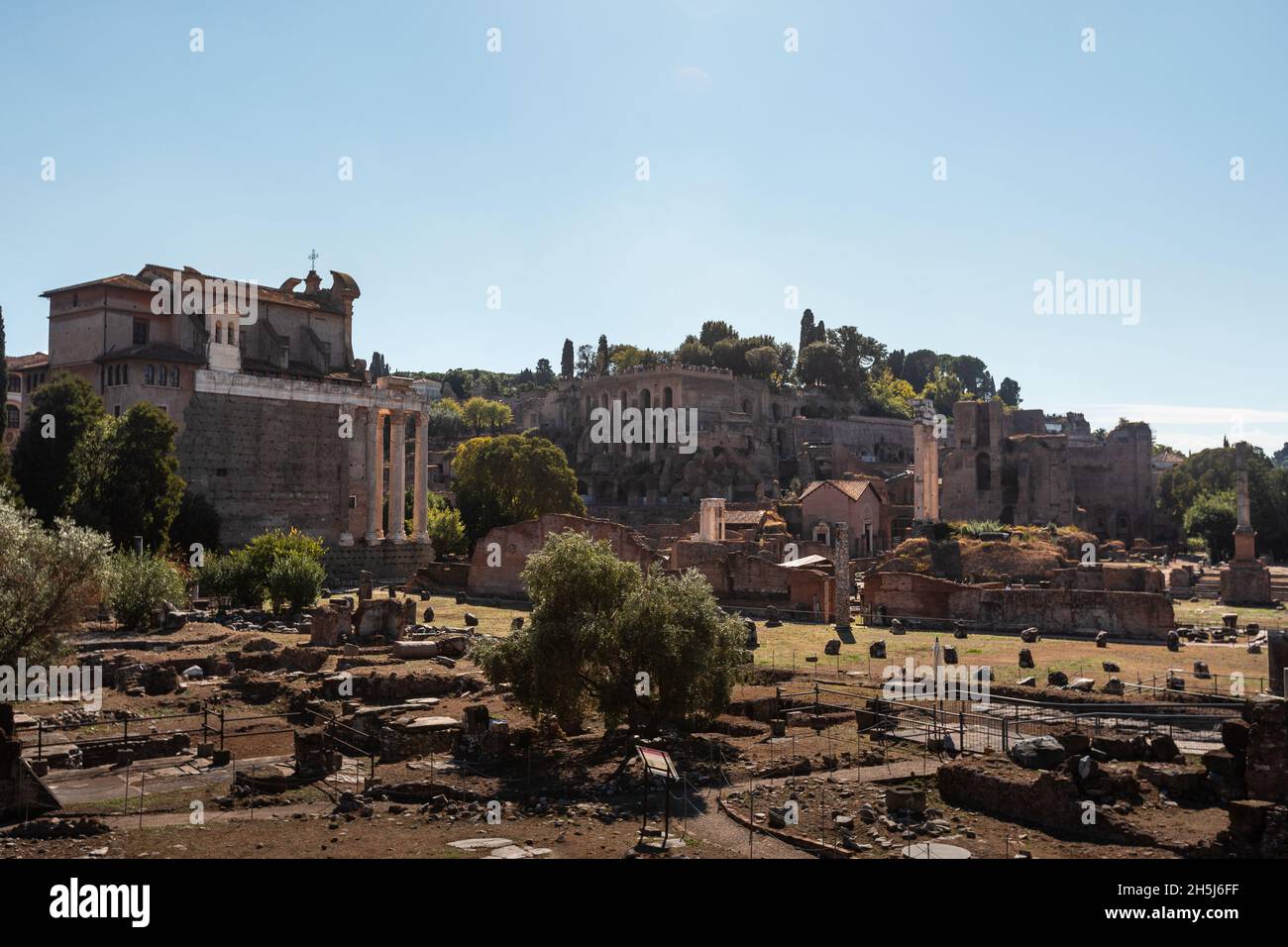 Vista dal Foro Romano Imperiale a Roma, Lazio, Italia. Foto Stock