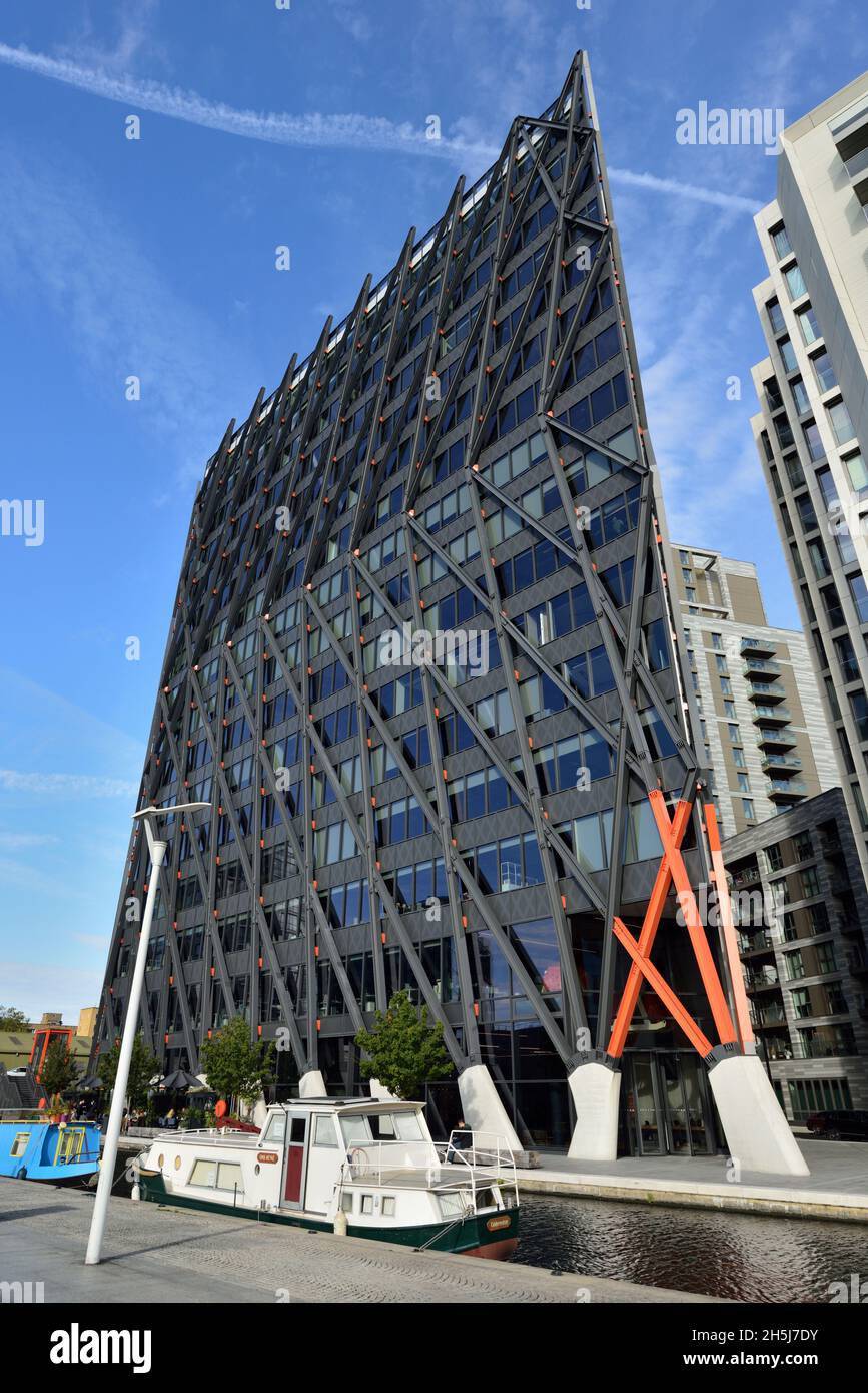 Brunel Building, 55-65 North Wharf Road, Paddington Waterside, Westminster, Londra, Regno Unito Foto Stock