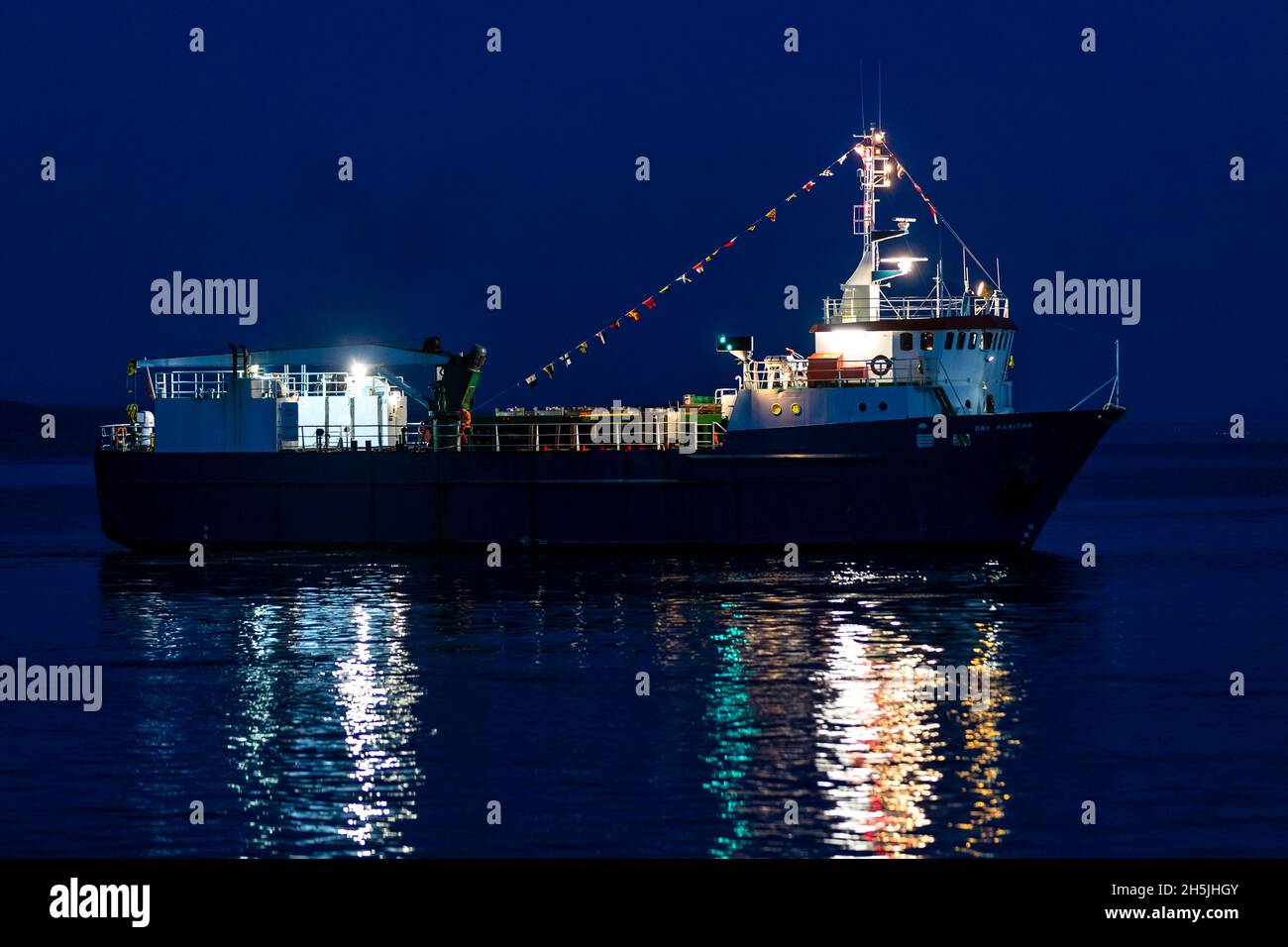 Generale nave da carico il Gry Maritha appena fuori dal porto di Penzance. Cornovaglia. Foto Stock