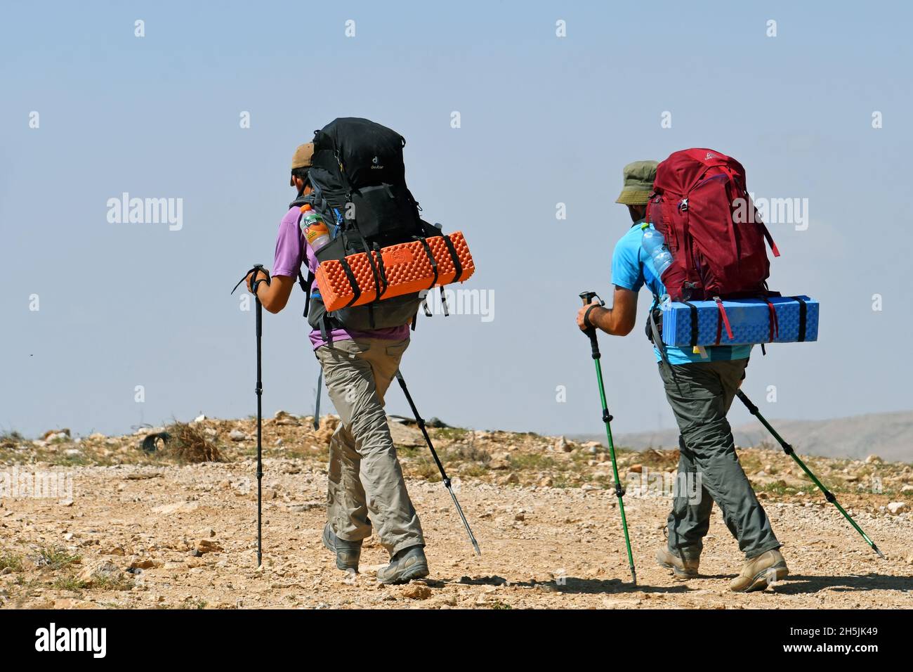 Escursionisti, backpackers nel deserto Foto Stock