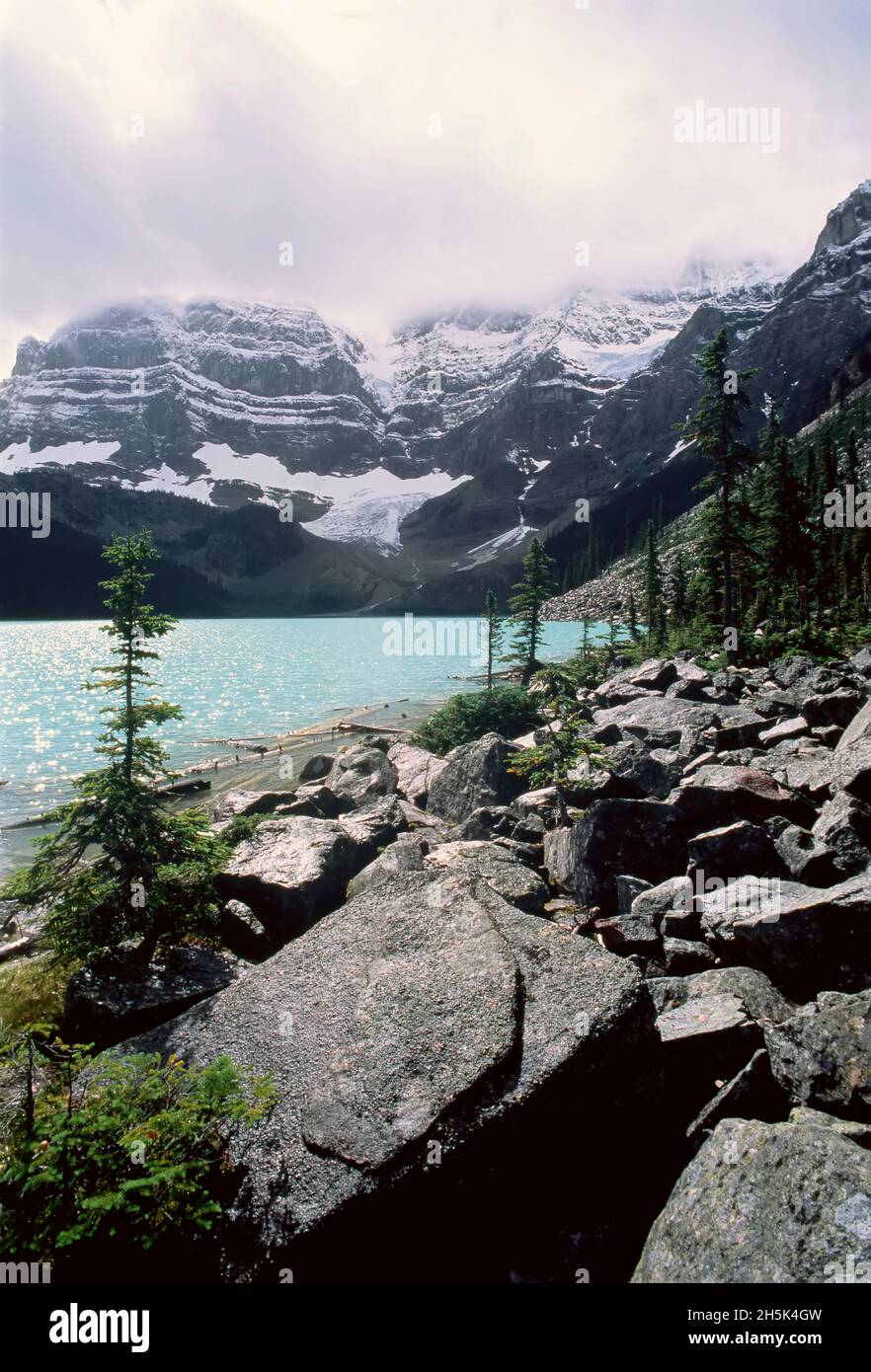 Cirque Lago il Parco Nazionale di Banff Alberta, Canada Foto Stock