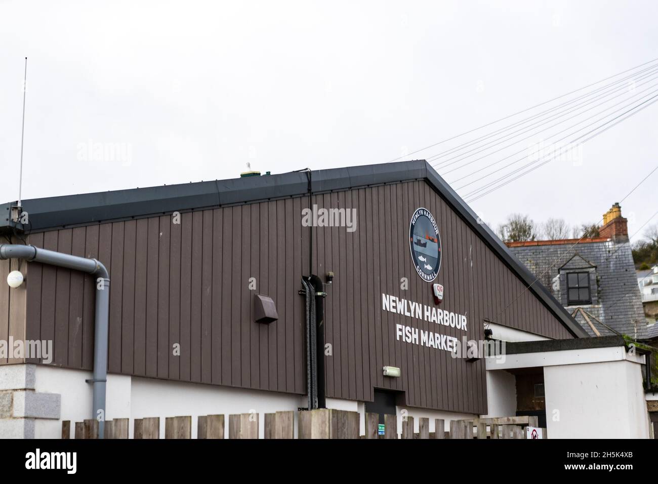 Mercato del pesce di Newlyn, dove le catture sbarcate sono oggetto di scambi in tutta l'UE. Foto Stock