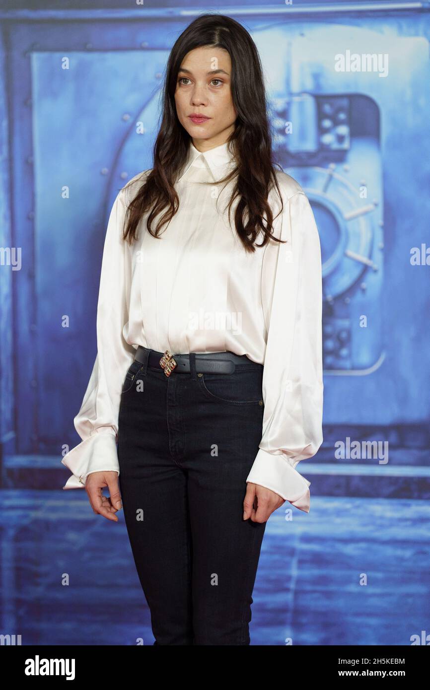 L'attrice Astrid Berges-Frisbey ha visto durante la fotocall per il film 'Way  Down' al Palace Hotel di Madrid. Il film ruota intorno a una rapina all'interno  della Banca di Spagna. (Foto di