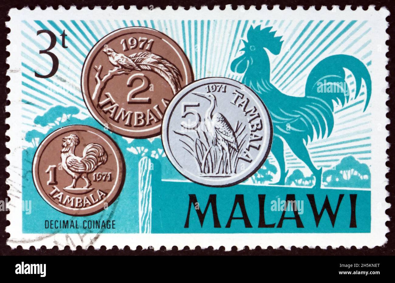 MALAWI - CIRCA 1971: Un francobollo stampato in Malawi mostra monete decimali, introduzione di monete decimali e monete, circa 1971 Foto Stock