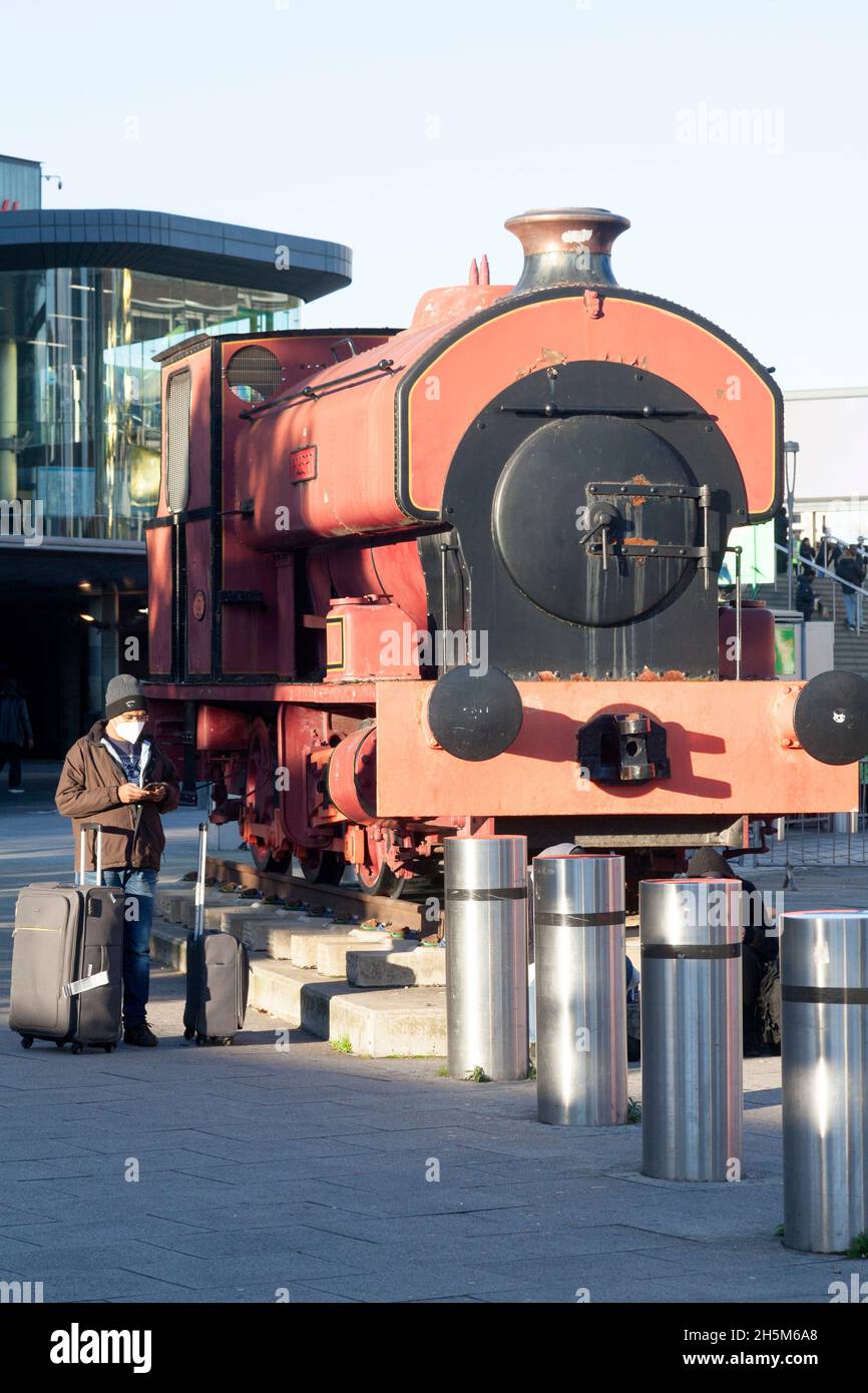 Ex motore di shunting 'Robert' fuori dalla stazione di Stratford, Londra Foto Stock