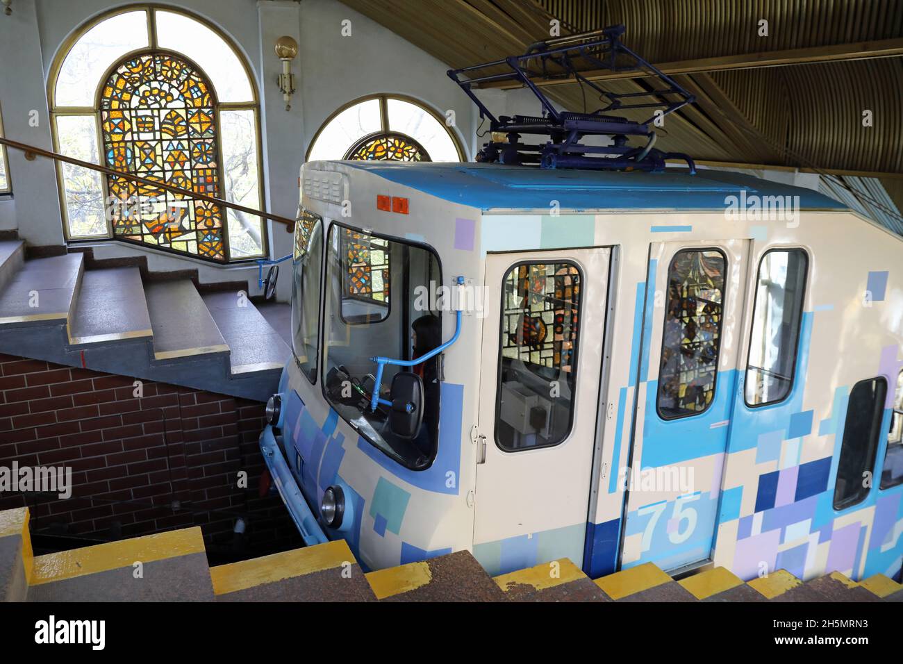 Stazione superiore della funivia immagini e fotografie stock ad alta