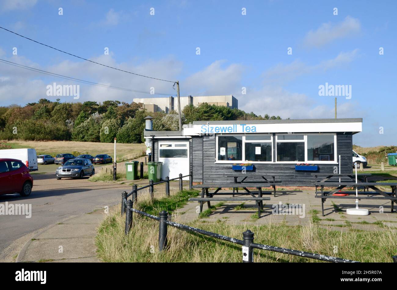 sala ta sizewell all'ombra della centrale nucleare a est di suffolk inghilterra Regno Unito Foto Stock