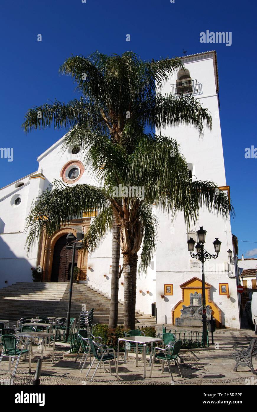 Chiesa Battista Giovanni (Iglesia de San Juan Bautista Siglo XVI) nel centro della città, Coin, Provincia di Malaga, Andalusia, Spagna, Europa occidentale. Foto Stock