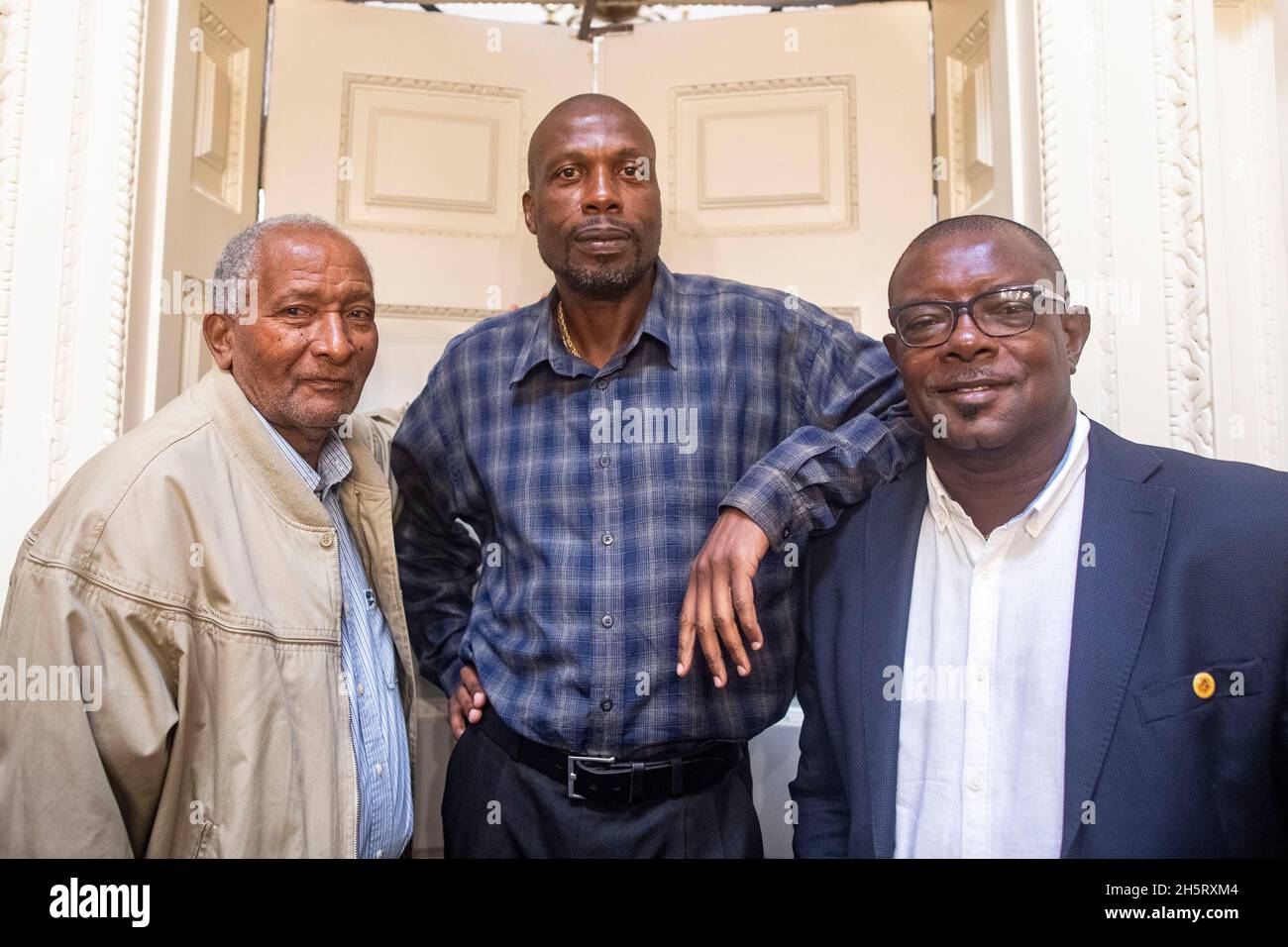 pic mostra: Tre grandi e cavalieri d'Antigua dell'India occidentale Sir Curtly Ambrose, Sir Richie Richardson e Sir Andy Roberts al Ro Foto Stock
