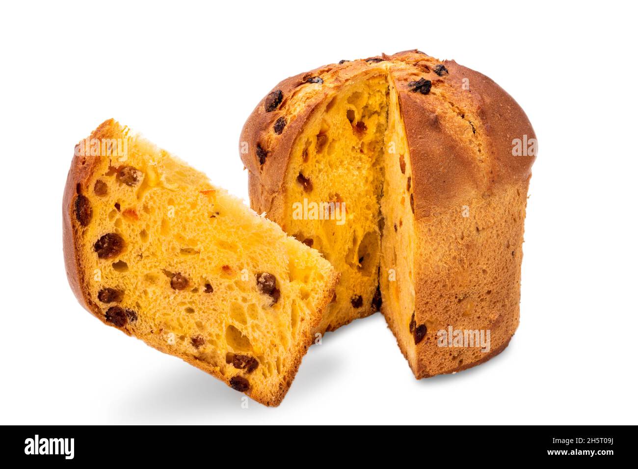 Torta Panettone - tradizionale torta di Natale italiana di Milano , torta con fetta isolata su bianco, sentiero di taglio Foto Stock