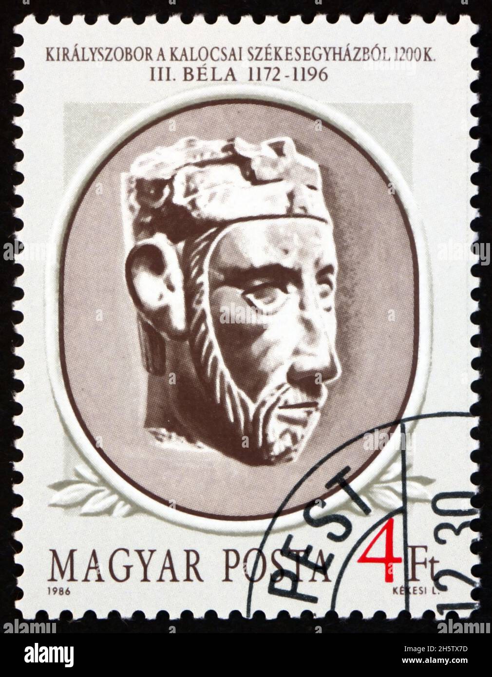 UNGHERIA - CIRCA 1986: Un francobollo stampato in Ungheria mostra il ritratto di Bela III, re ungherese 1172-1196, circa 1986 Foto Stock