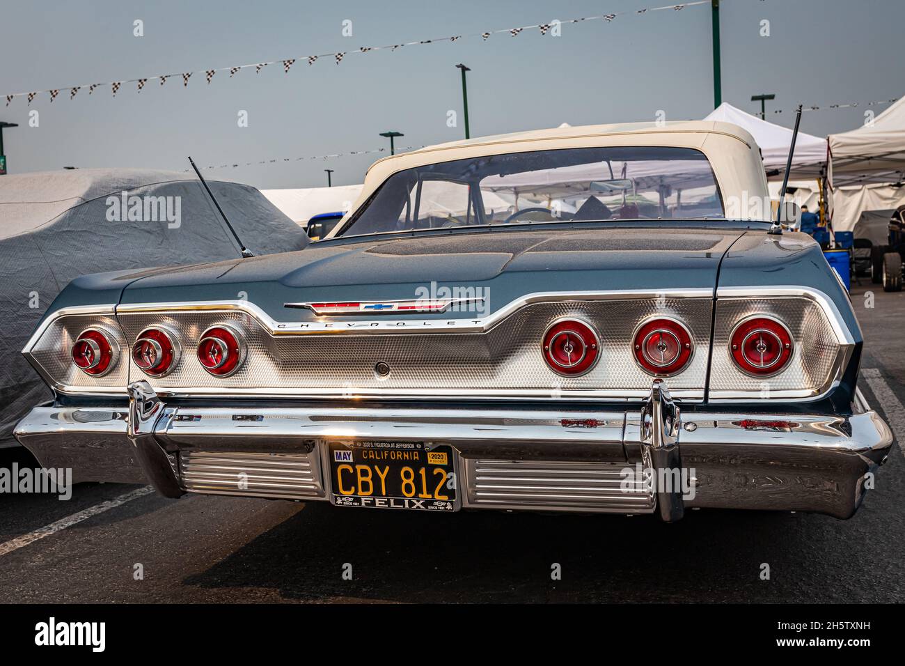 Reno, NV - 6 agosto 2021: 1963 Chevrolet Impala SS Convertibile ad una fiera locale. Foto Stock