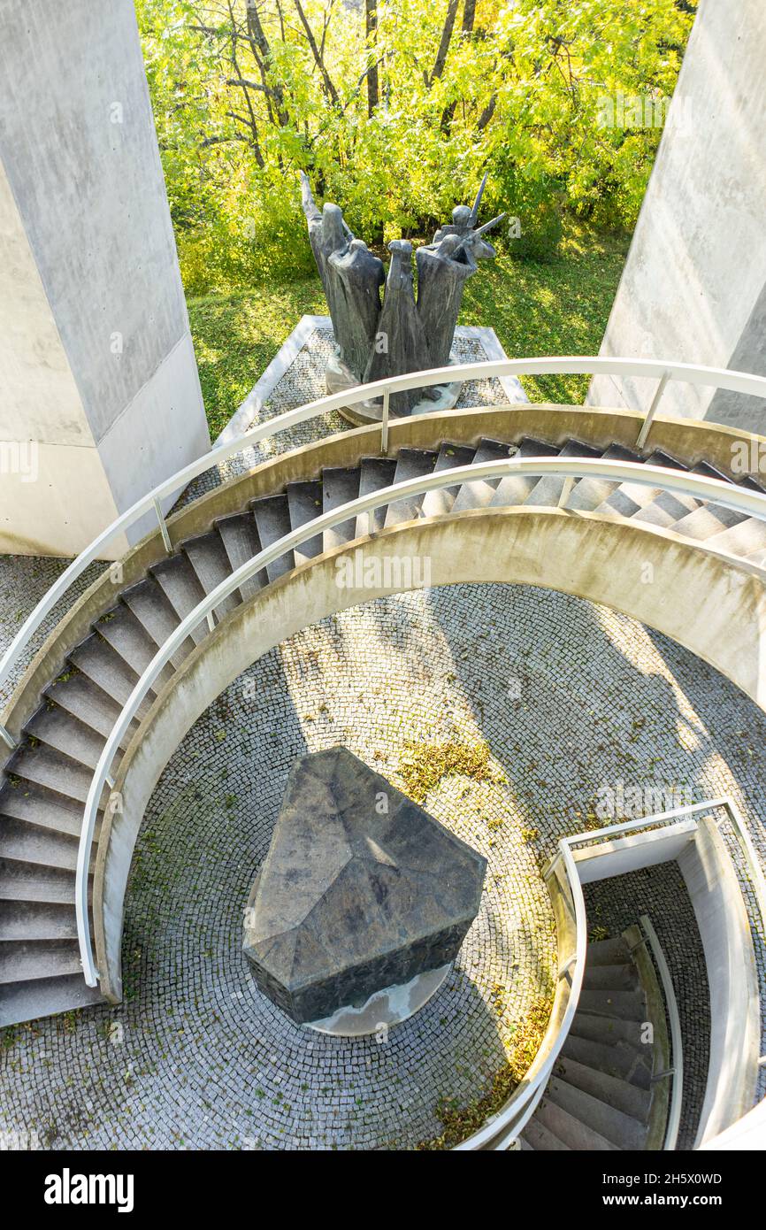 Secondo monumento commemorativo della guerra mondiale in Slovenia vicino a Drazgose Foto Stock