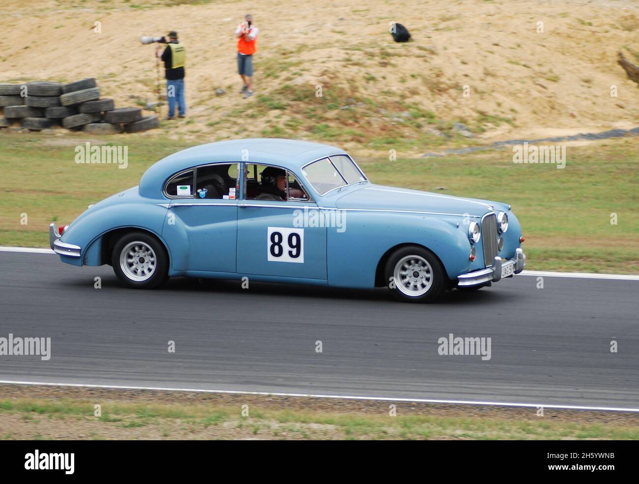 John Ure, Jaguar Mk 7 all'Hampton Downs NZ 24 Jan 2010 il Bruce McLaren Festival, incontro di apertura ufficiale. Foto Stock