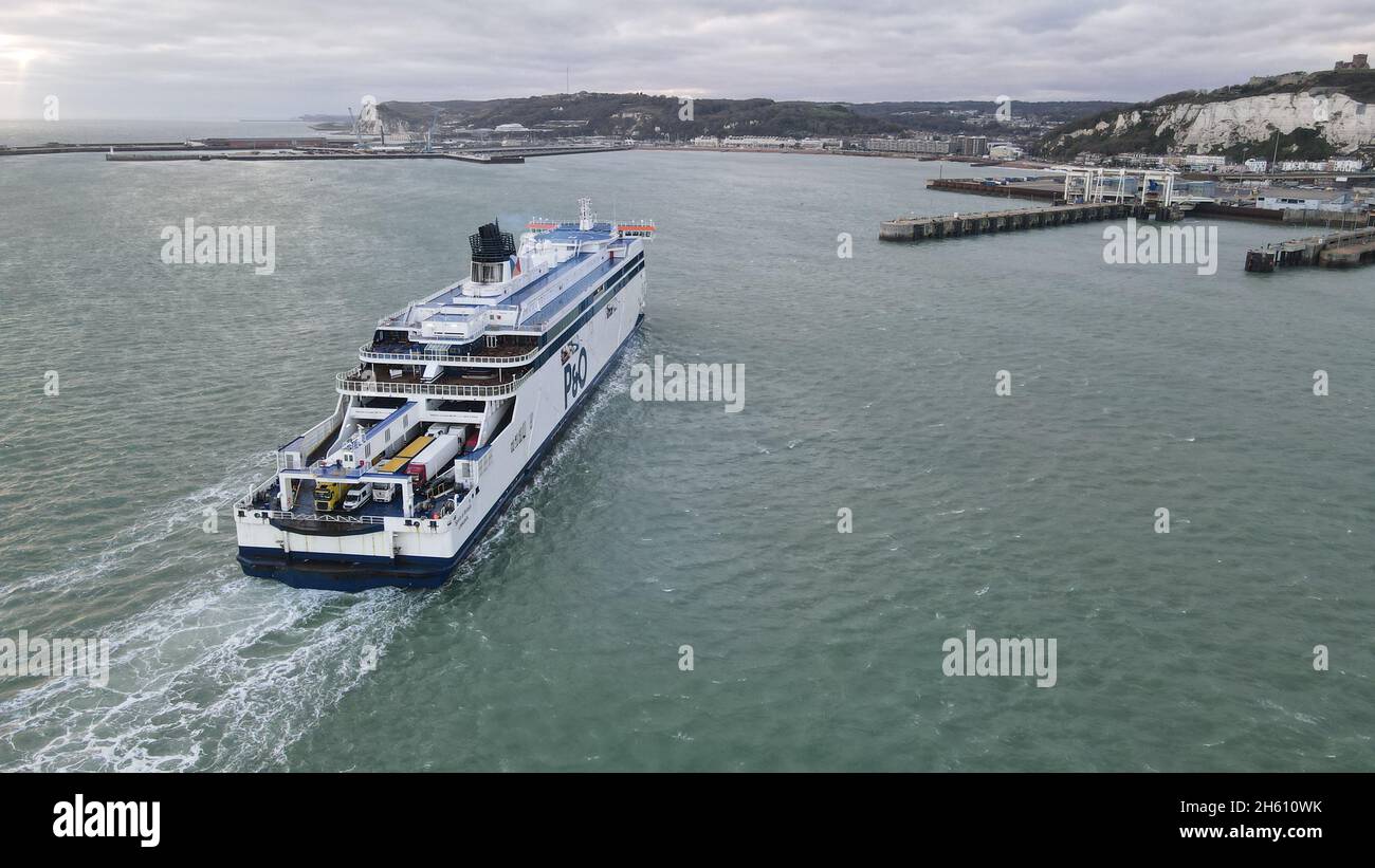 Porto di dover, terminal dei traghetti Kent Inghilterra, vista aerea Foto Stock