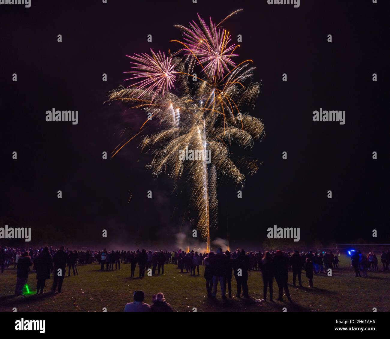 Towneley Hall, falò e fuochi d'artificio 2021. Foto scattate da Mark Stinchon Photography. Foto Stock