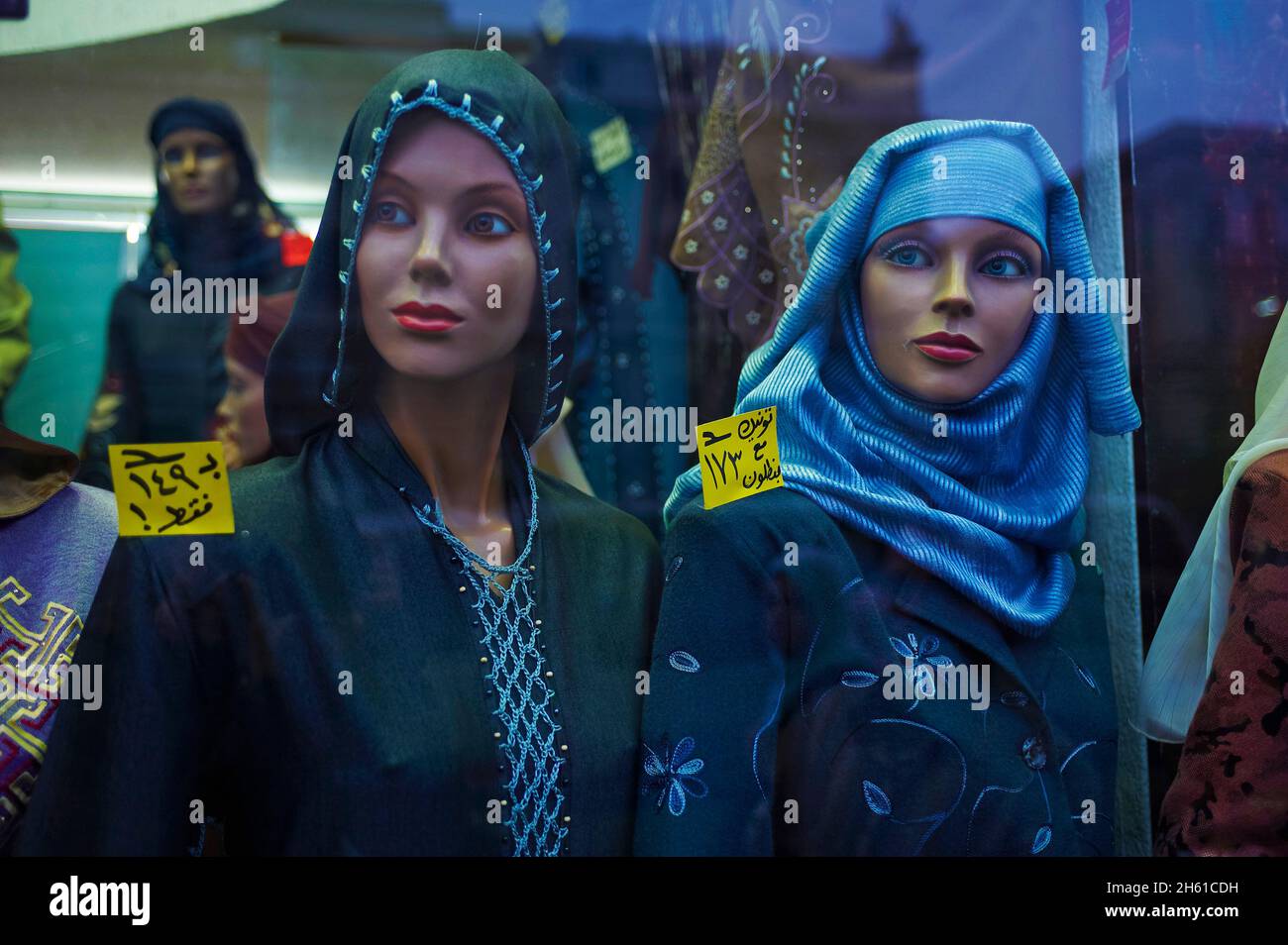 Egypte, la Côte méditerranéenne, Alexandrie, viale dello shopping Abdel Nasser (ex rue Fouad). // Egitto, Alessandria, shopping in Abdel Nasser Street (ex F Foto Stock