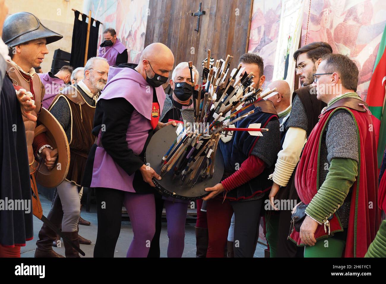 Italia, Sansepolcro (Arezzo), 12 settembre 2021 : Palio di Crossbow (Palio della balestra). Si tratta di un evento storico che si è tenuto continuamente s. Foto Stock