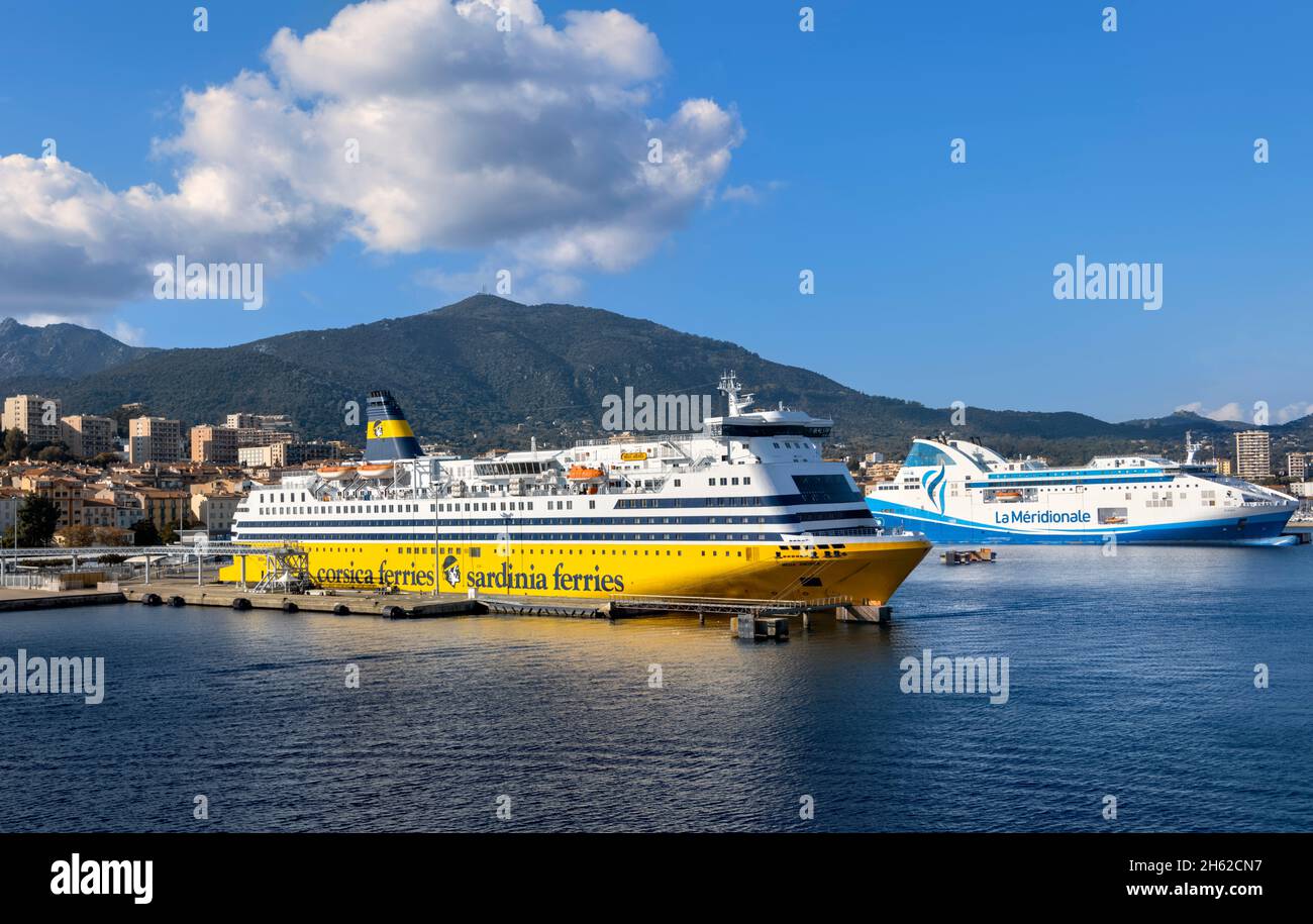 Corsica Sardinia Ferry e la Meridionale Ferry, Ajaccio, Corsica Francia Foto Stock