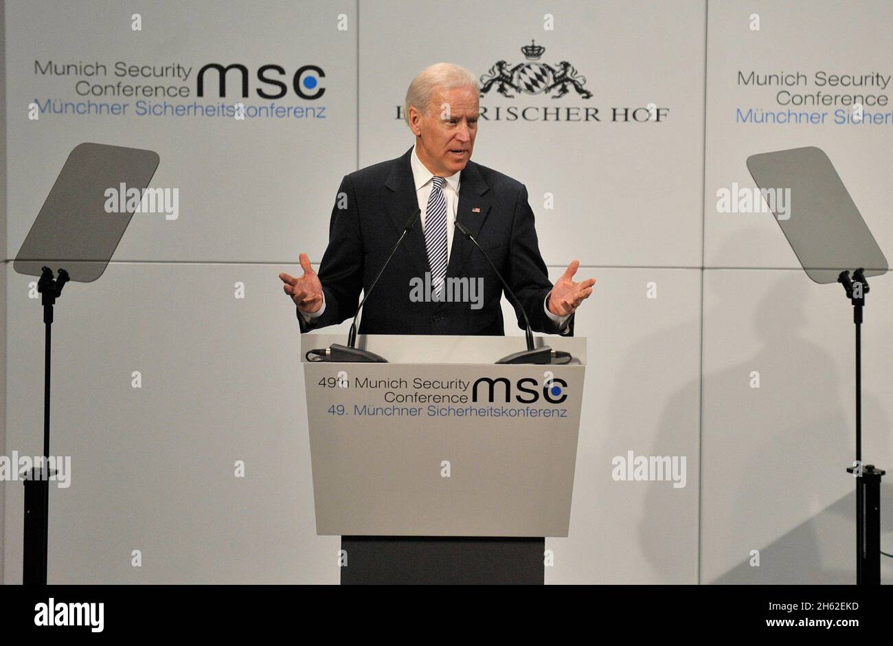 Il Vice Presidente Joe Biden ha commentato la 49° Conferenza sulla sicurezza di Monaco di Baviera, in Germania, 2 febbraio 2013. Foto Stock