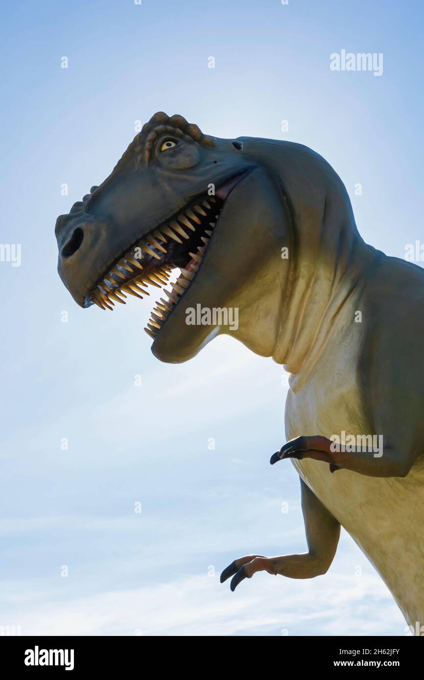 inghilterra, isola di wight, l'attrazione di riferimento degli aghi, la statua della testa tirannosaurus-rex Foto Stock