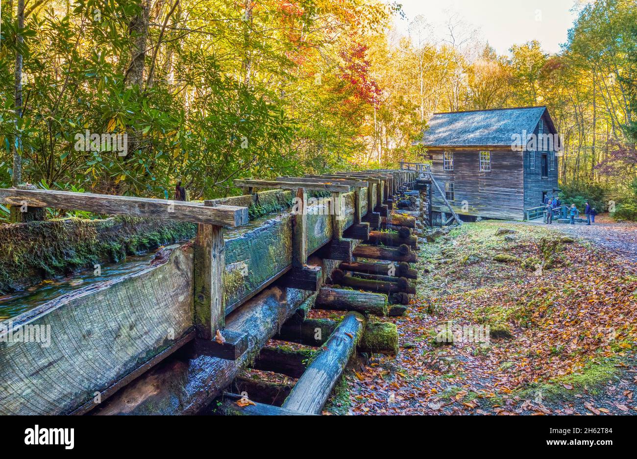 Mingus Mill un mulino a grristo polverizzato ad acqua per macinare il mais nel Great Smoky Mountains National Park nel North Carolina USA Foto Stock