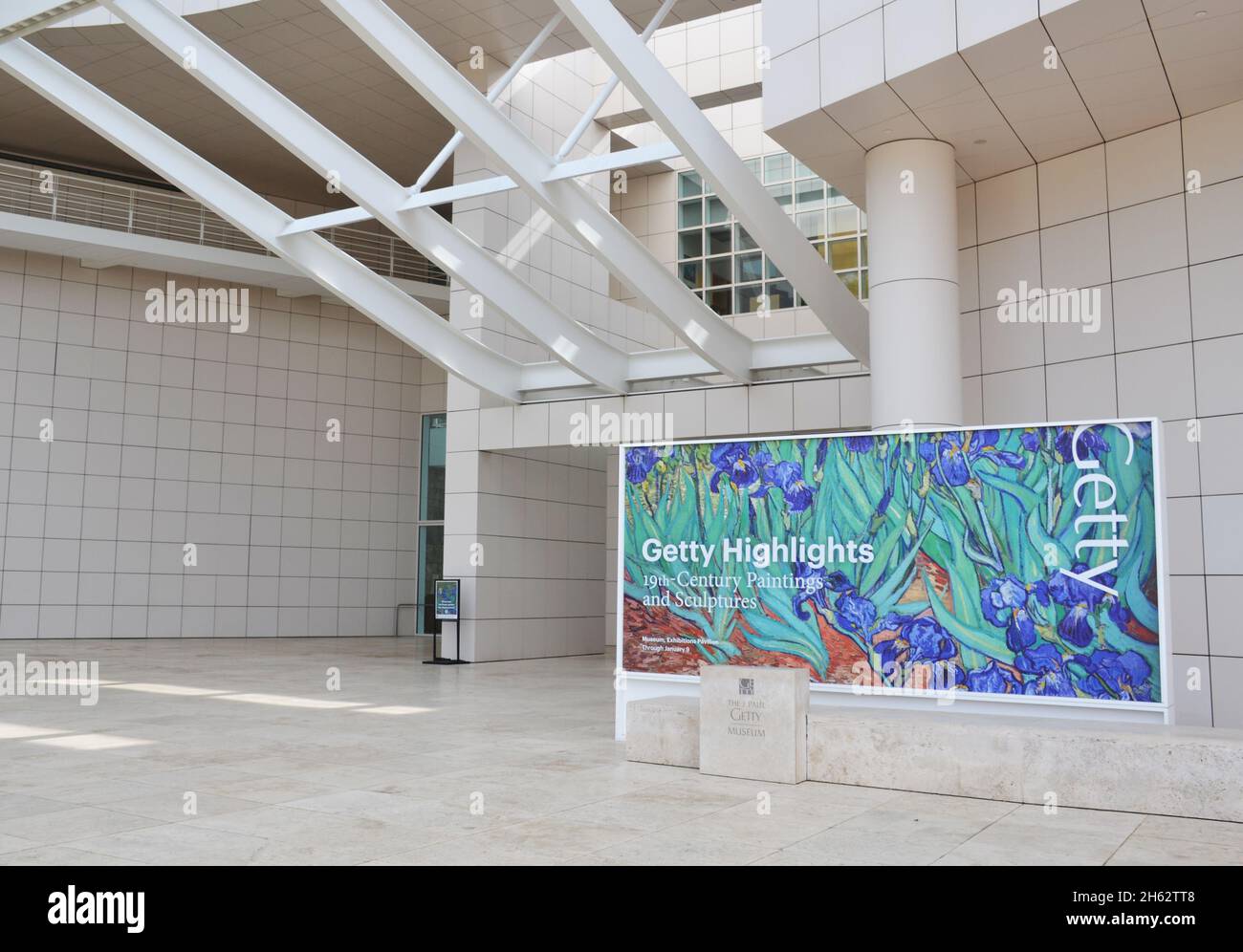 Los Angeles, California, USA - 22 ottobre 2021: Ingresso al Getty Museum Foto Stock
