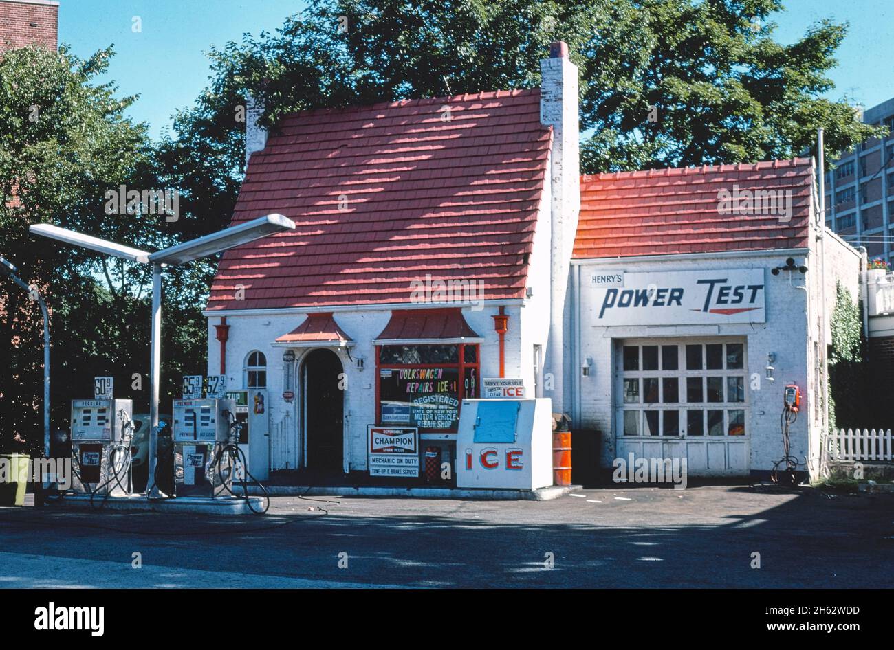 Henry's Power, White Plains, New York; ca. 1976. Foto Stock