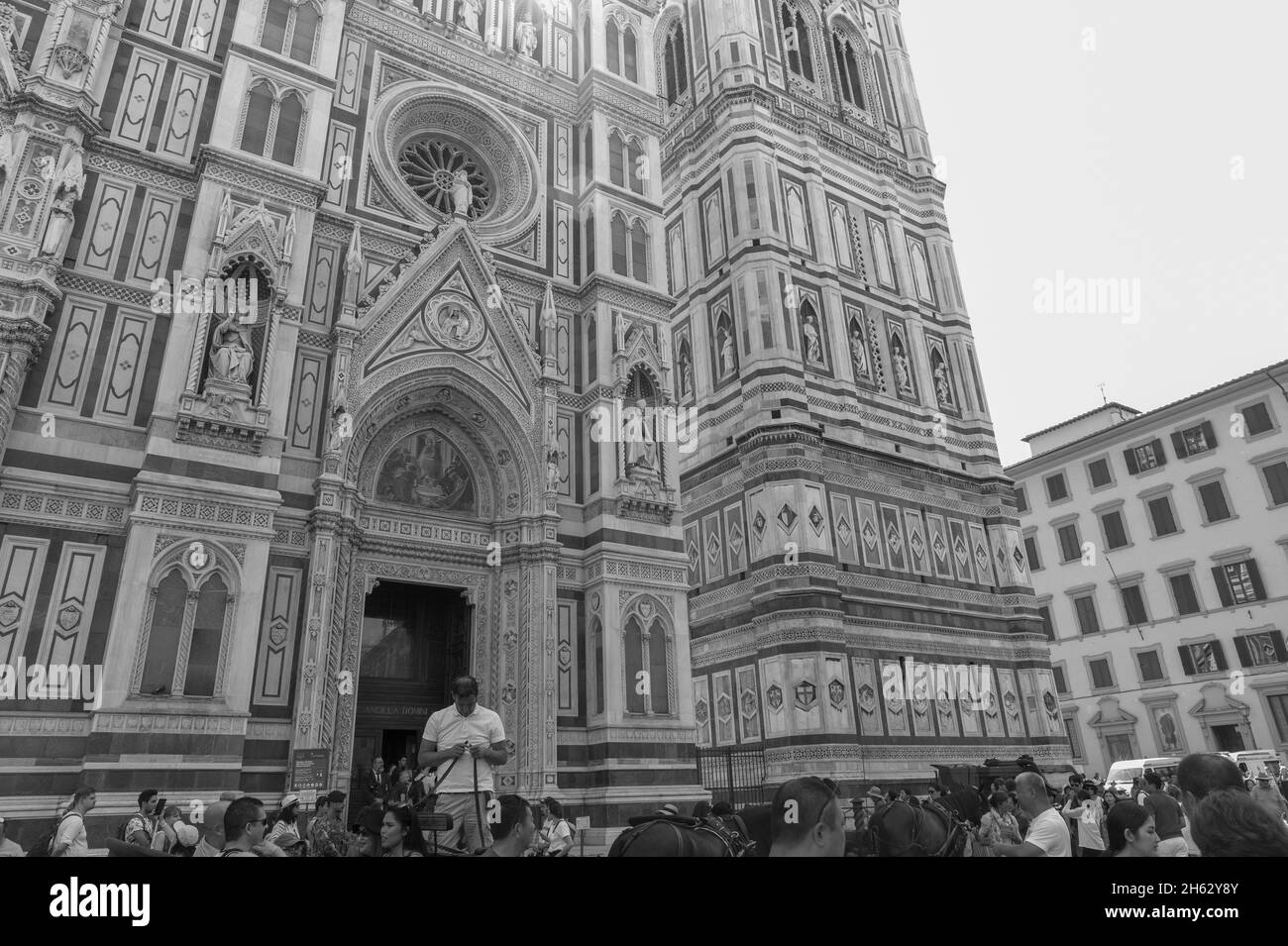 duomo di firenze, formalmente la cattedrale di santa maria del fiore e il campanile di giotto, toscana, italia Foto Stock