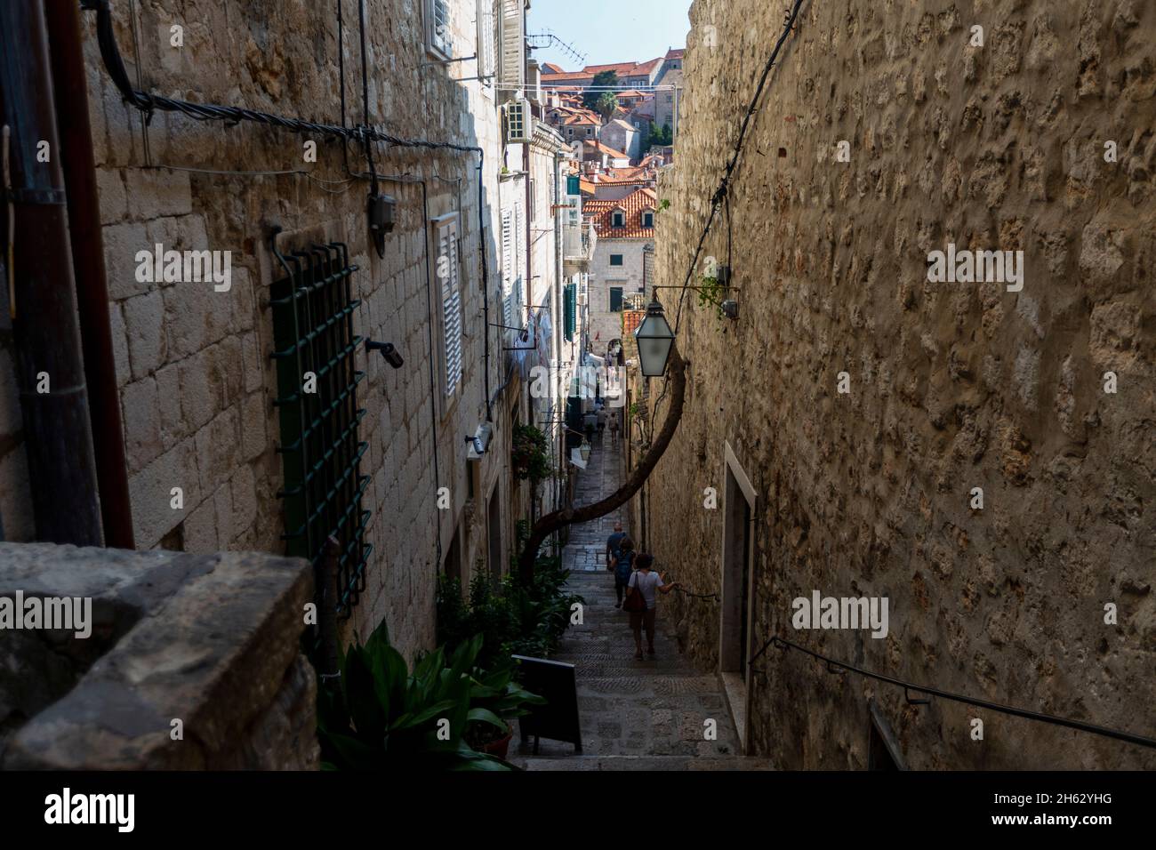 passeggiando per dubrovnik, croazia - luogo famoso per le riprese del gioco dei troni. lì si chiama: atterraggio del re Foto Stock