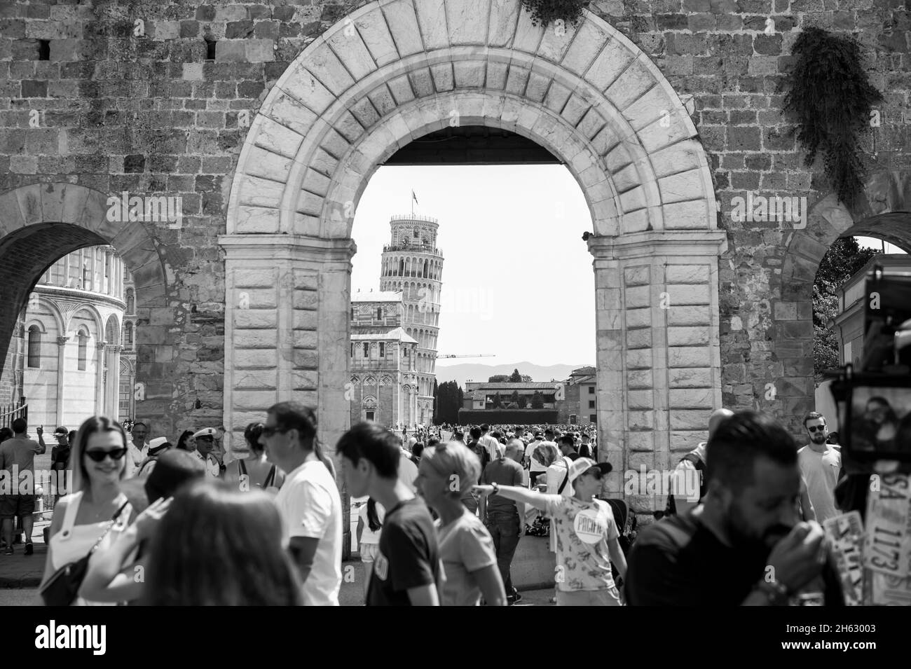 la torre principale di pisa nella piazza dei miracoli (piazza dei miracoli) in toscana Foto Stock