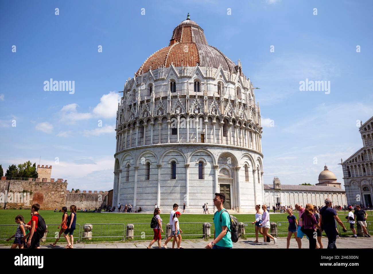 la torre principale di pisa nella piazza dei miracoli (piazza dei miracoli) in toscana Foto Stock