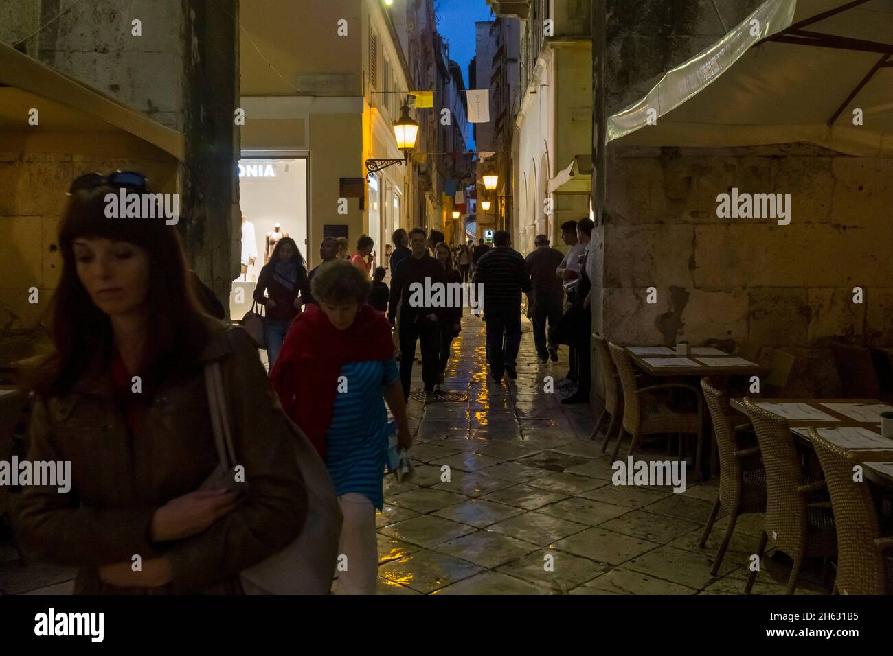 all'interno delle mura del centro storico / città vecchia di spalato in dalmazia, croazia - luogo di ripresa per il gioco dei troni Foto Stock